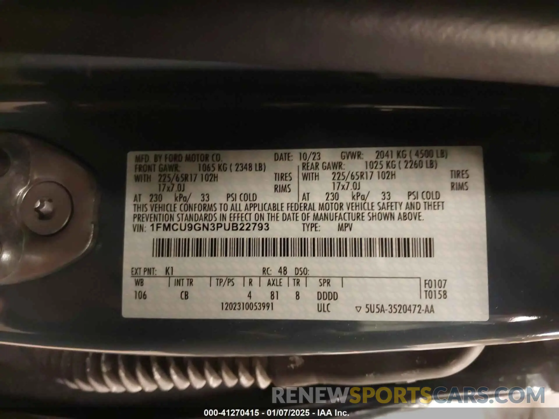 9 fotografías del automóvil dañado 1FMCU9GN3PUB22793 FORD ESCAPE 2023