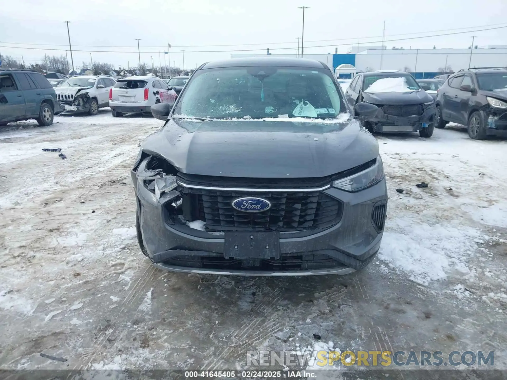 6 fotografías del automóvil dañado 1FMCU9GN4PUB41403 FORD ESCAPE 2023