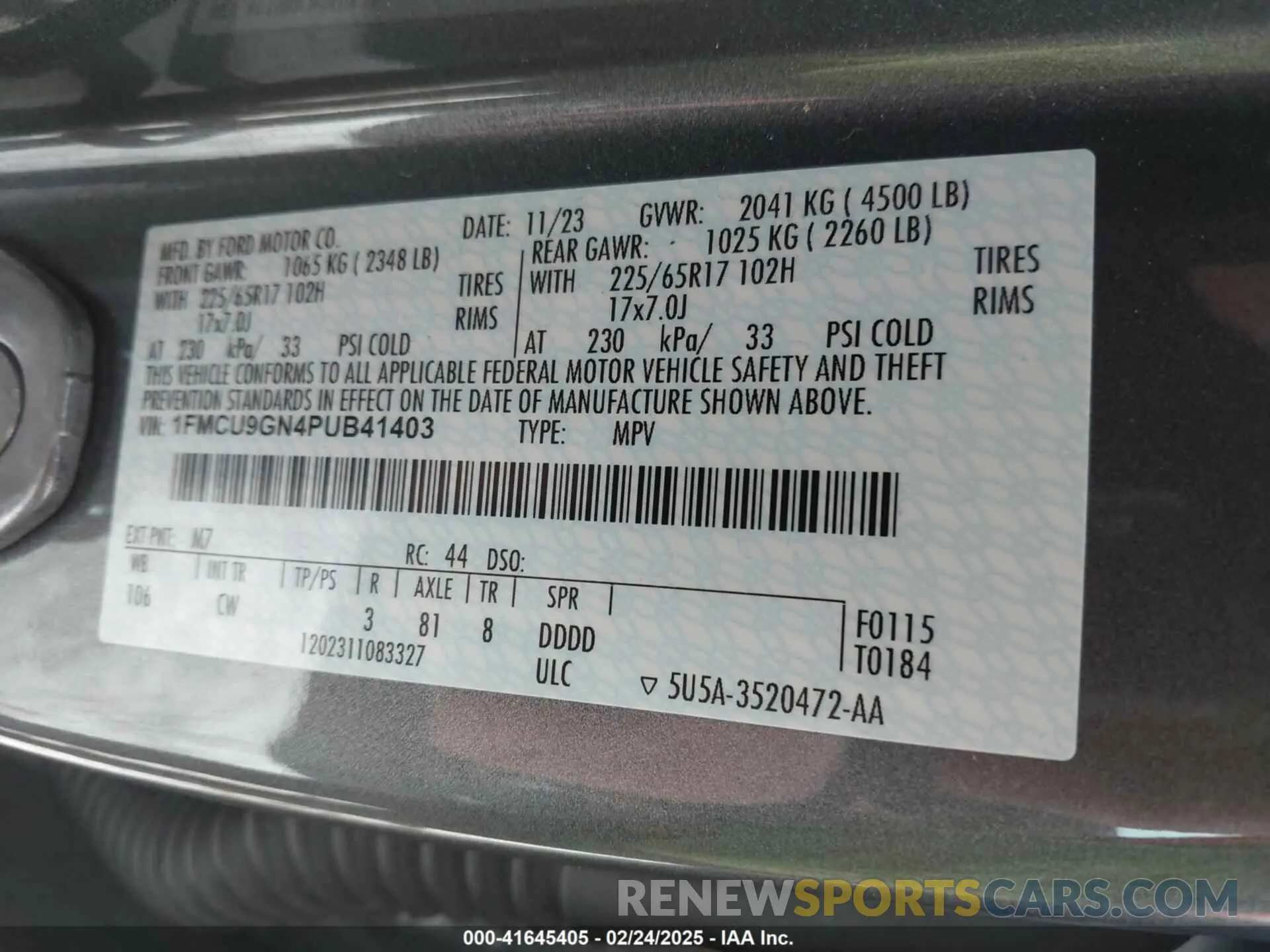 9 fotografías del automóvil dañado 1FMCU9GN4PUB41403 FORD ESCAPE 2023