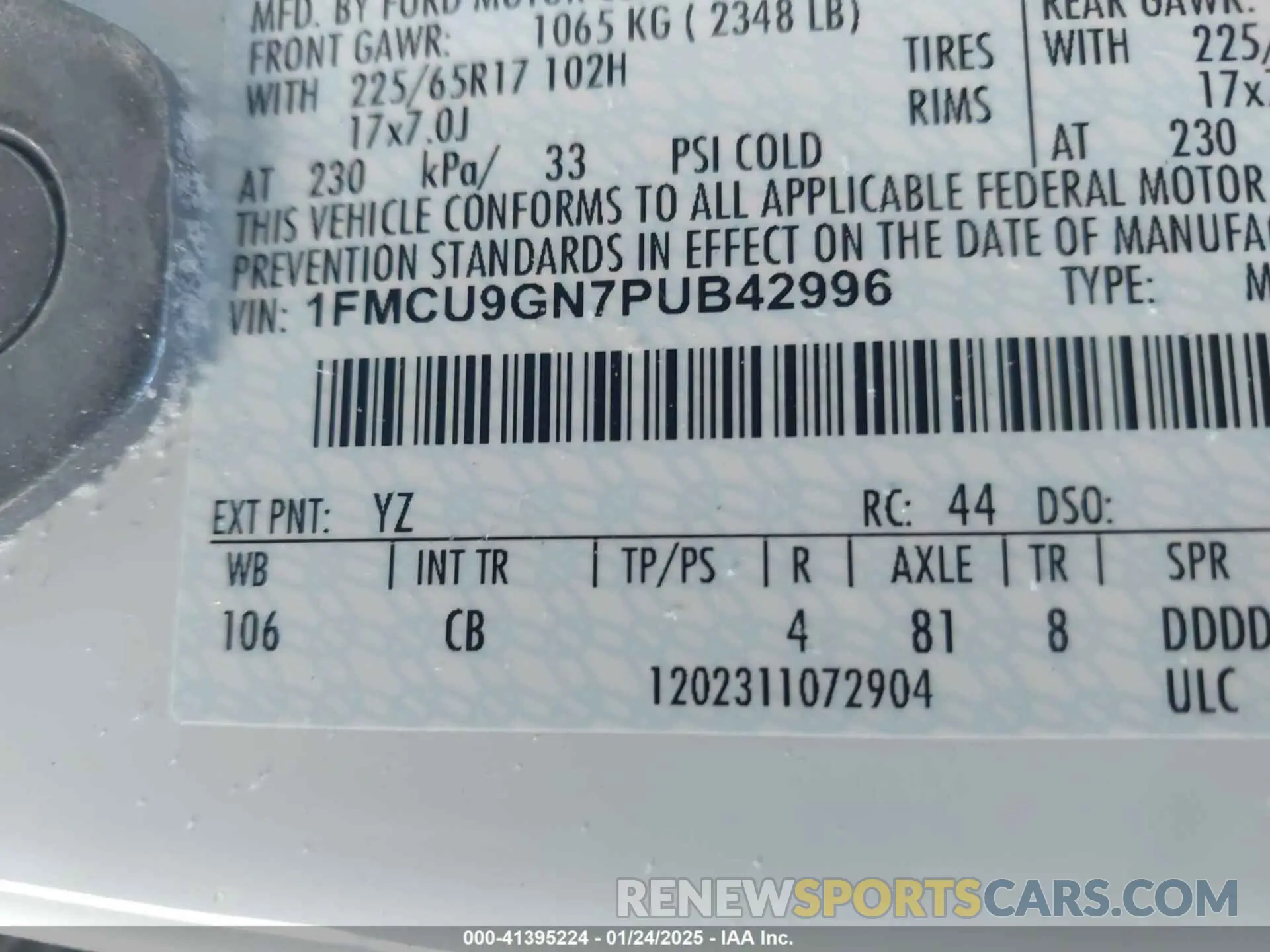 9 fotografías del automóvil dañado 1FMCU9GN7PUB42996 FORD ESCAPE 2023
