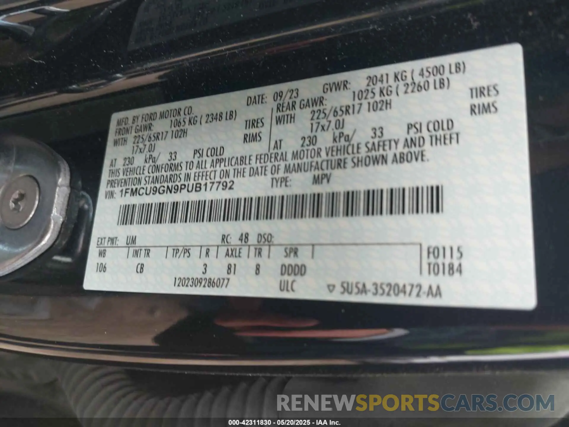 9 fotografías del automóvil dañado 1FMCU9GN9PUB17792 FORD ESCAPE 2023