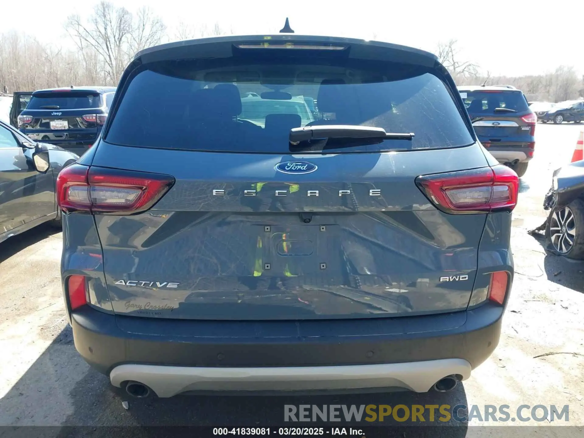 17 fotografías del automóvil dañado 1FMCU9GNXPUA13909 FORD ESCAPE 2023