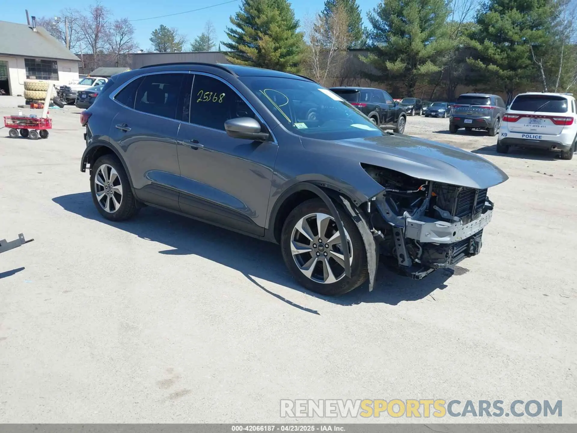 1 fotografías del automóvil dañado 1FMCU9JA2PUA23131 FORD ESCAPE 2023