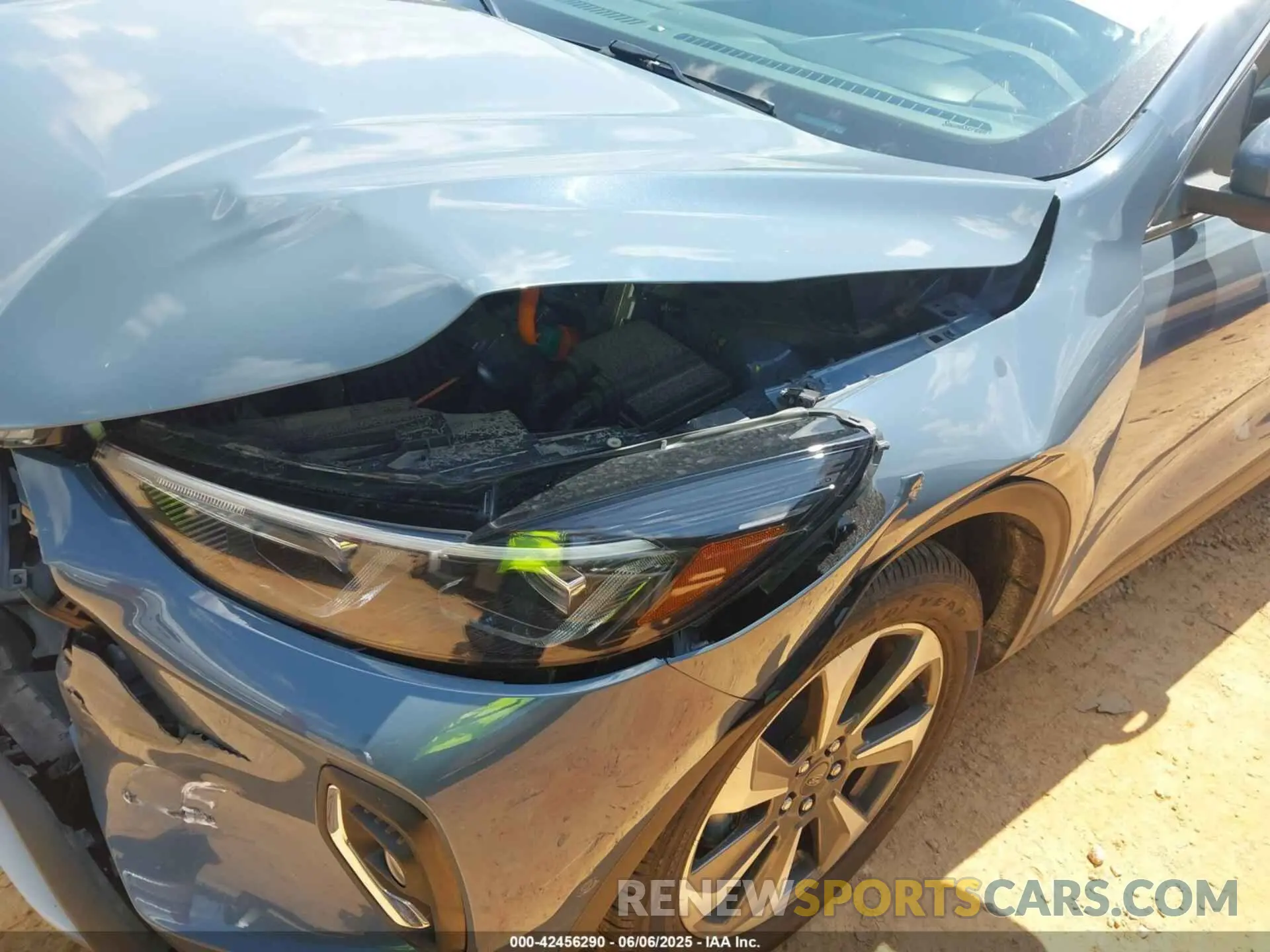 18 fotografías del automóvil dañado 1FMCU9JZXPUA07779 FORD ESCAPE 2023