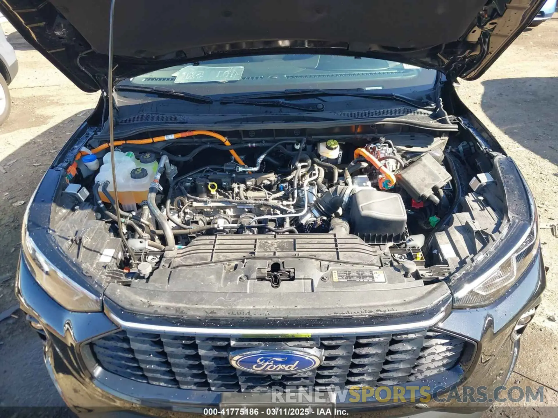 10 fotografías del automóvil dañado 1FMCU9JZXPUB41868 FORD ESCAPE 2023