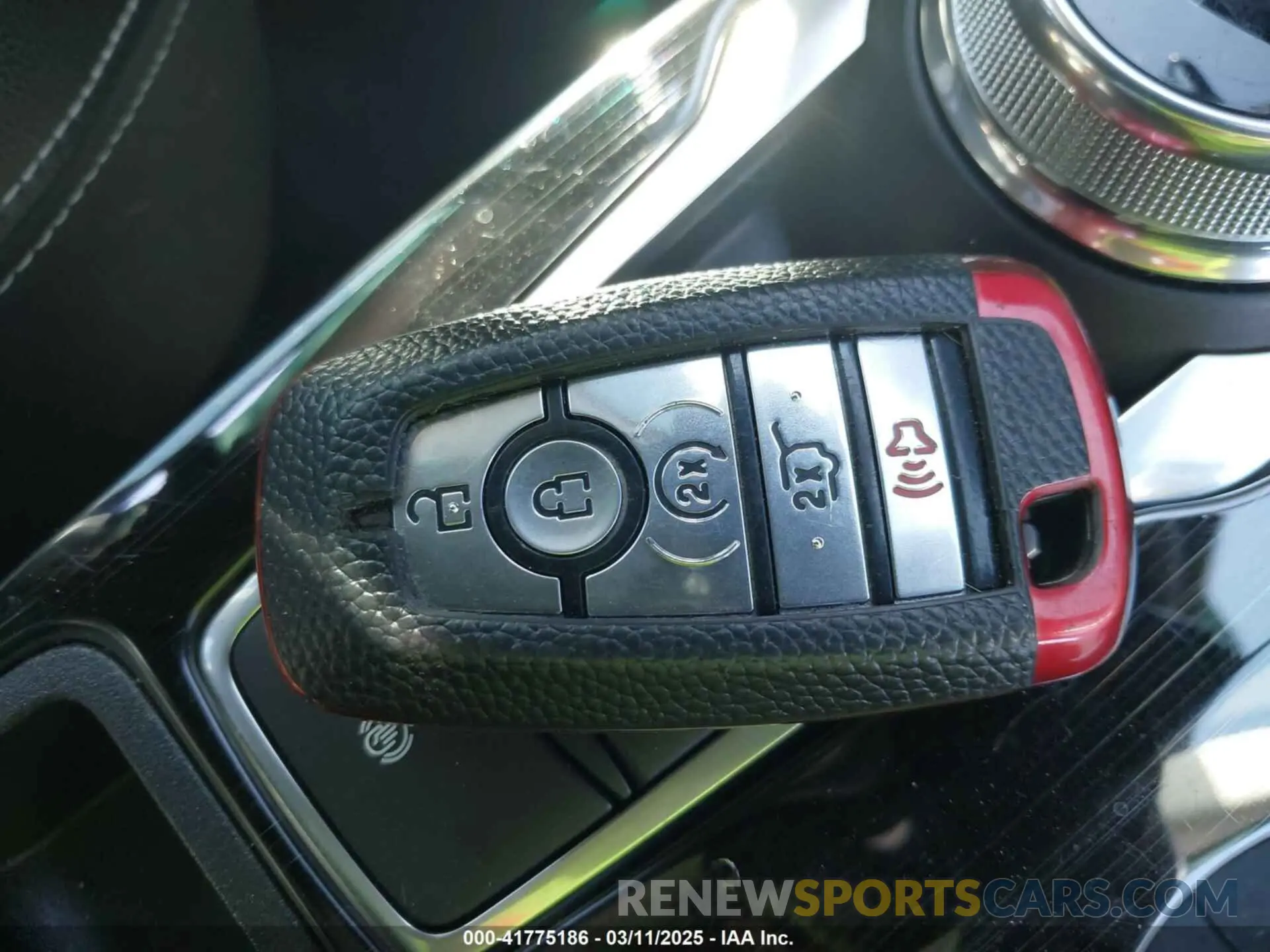 11 fotografías del automóvil dañado 1FMCU9JZXPUB41868 FORD ESCAPE 2023