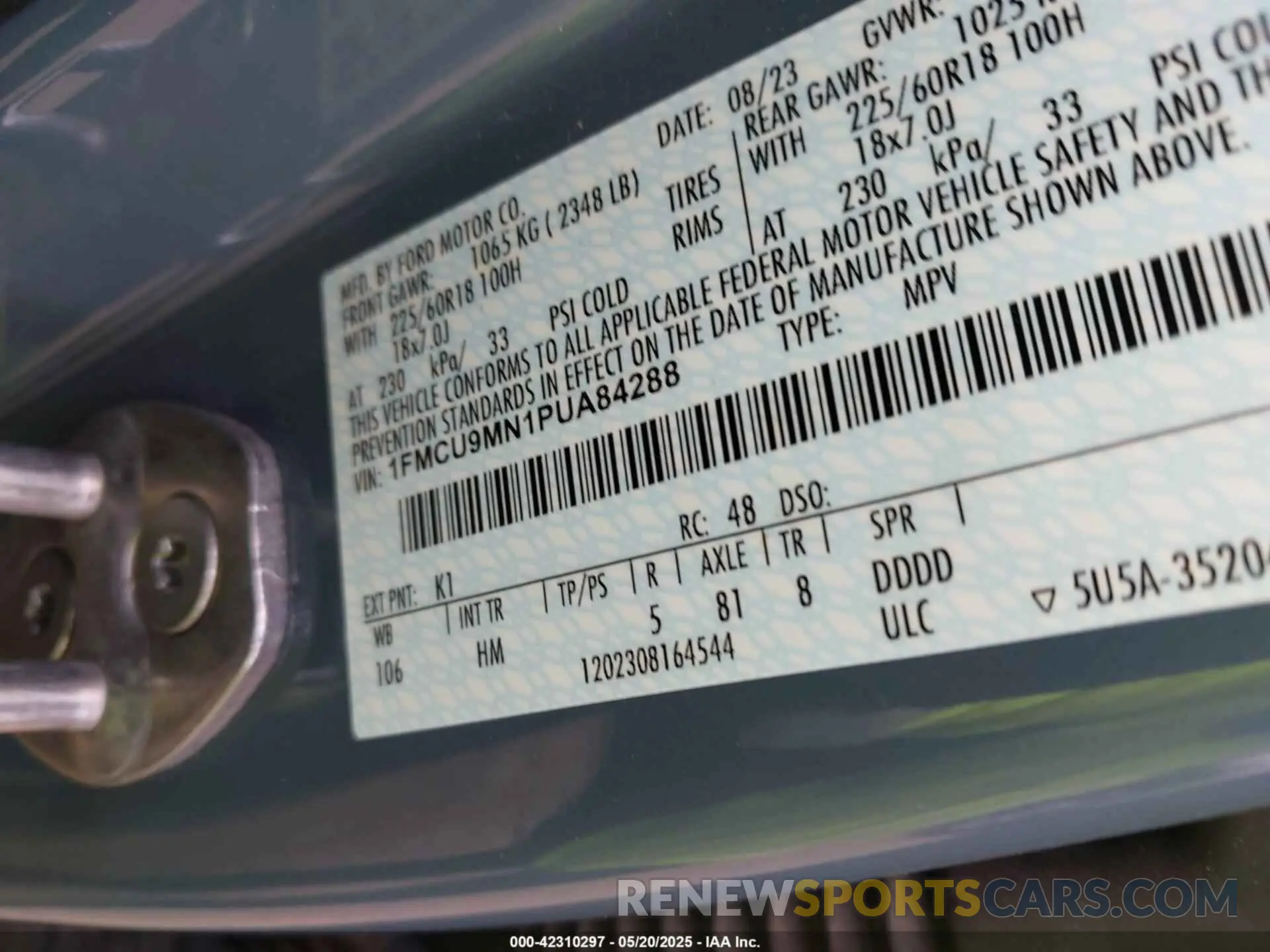 9 fotografías del automóvil dañado 1FMCU9MN1PUA84288 FORD ESCAPE 2023