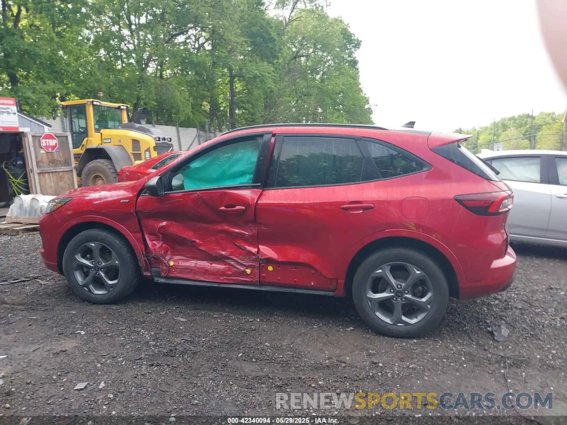 13 fotografías del automóvil dañado 1FMCU9MN3PUA75172 FORD ESCAPE 2023