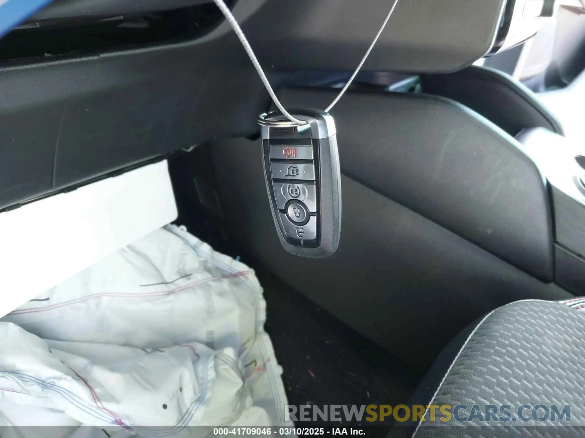 11 fotografías del automóvil dañado 1FMCU9MN5PUB33525 FORD ESCAPE 2023