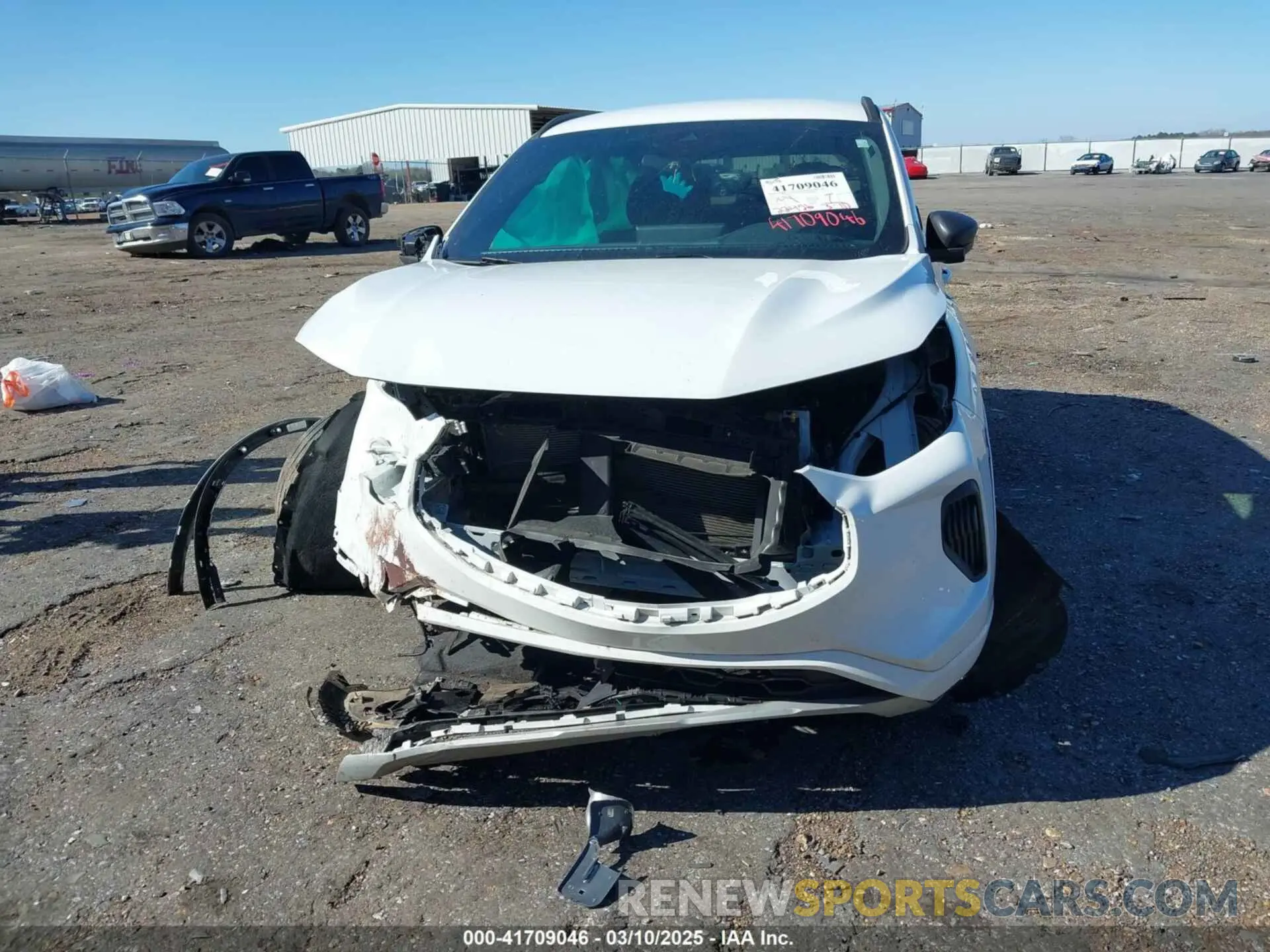 13 fotografías del automóvil dañado 1FMCU9MN5PUB33525 FORD ESCAPE 2023