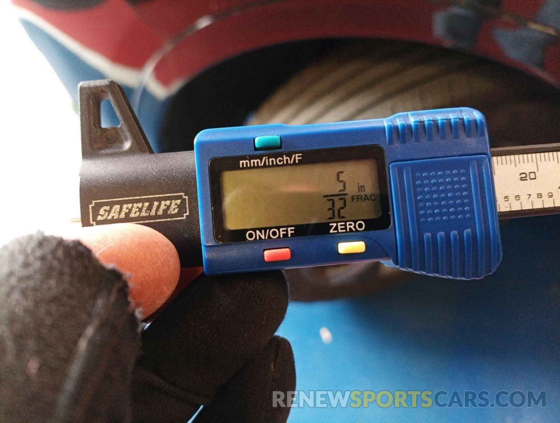 8 fotografías del automóvil dañado 1FMCU9MN8PUA77354 FORD ESCAPE 2023