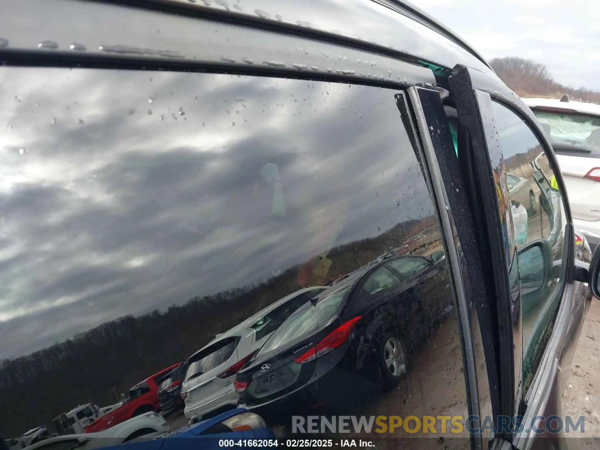 18 fotografías del automóvil dañado 1FMCU9MN8PUA95627 FORD ESCAPE 2023