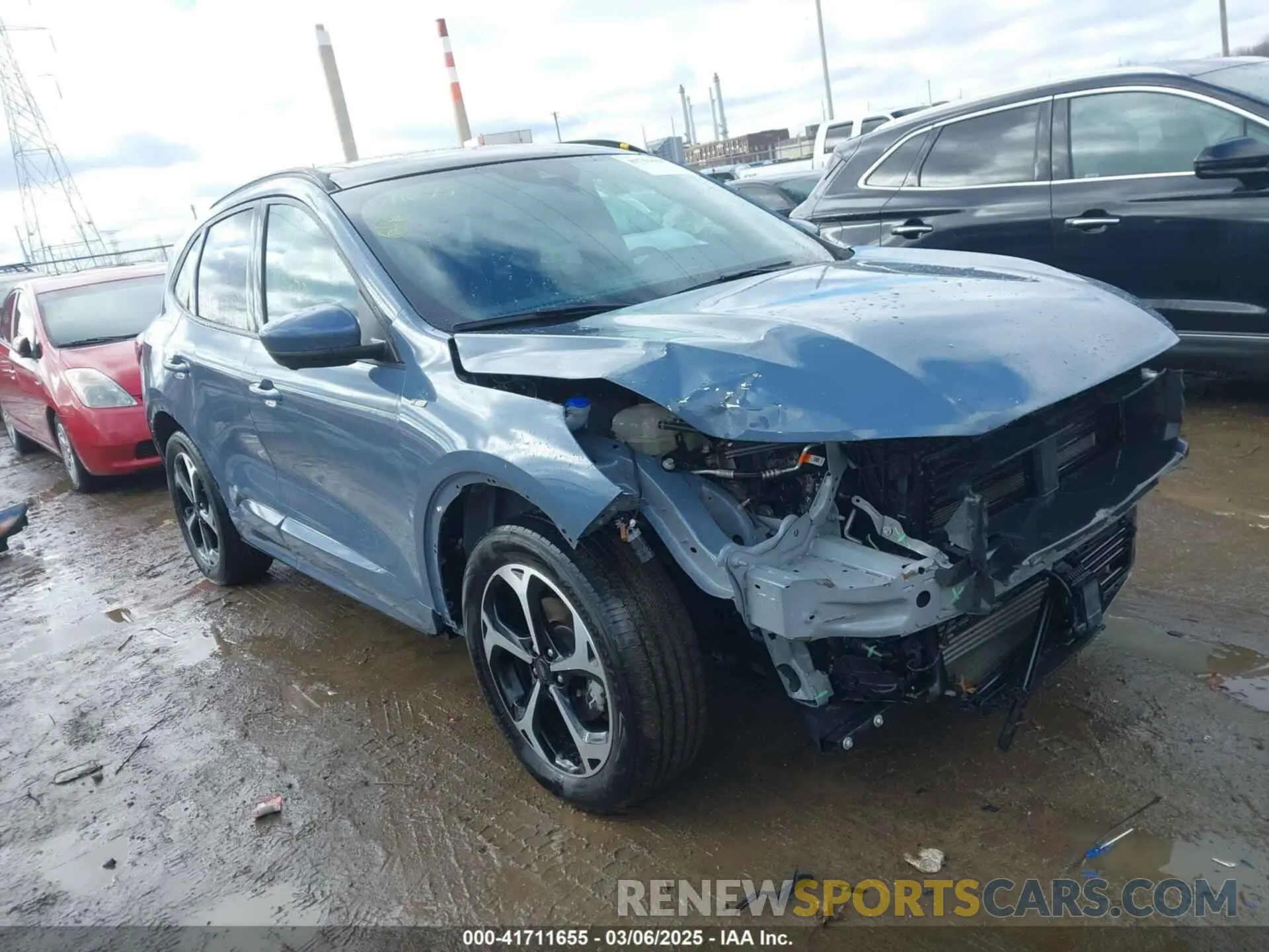 1 fotografías del automóvil dañado 1FMCU9NA0PUB12674 FORD ESCAPE 2023