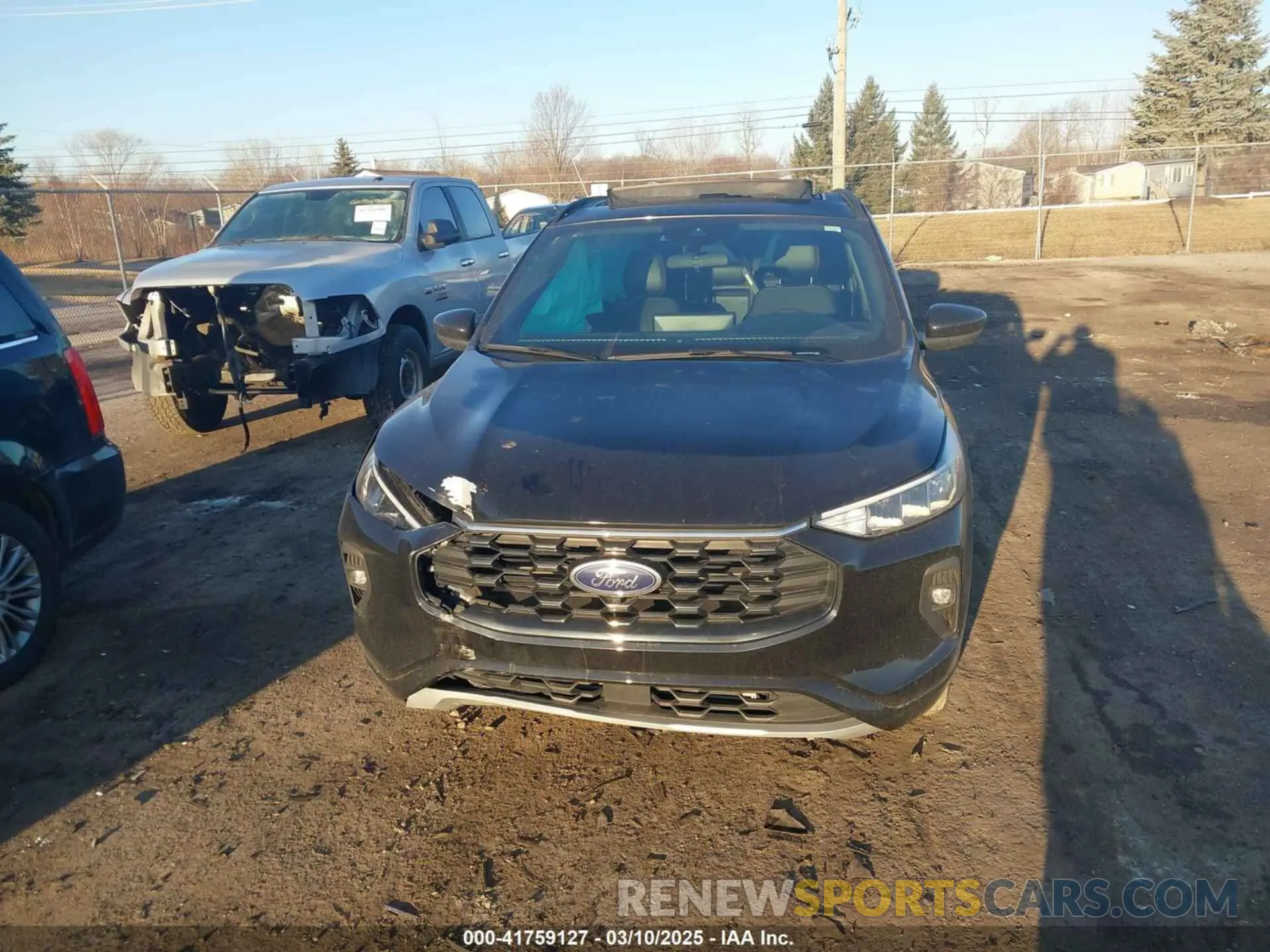 12 fotografías del automóvil dañado 1FMCU9NA5PUA72883 FORD ESCAPE 2023