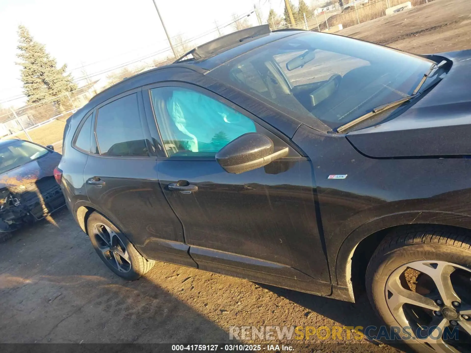 13 fotografías del automóvil dañado 1FMCU9NA5PUA72883 FORD ESCAPE 2023