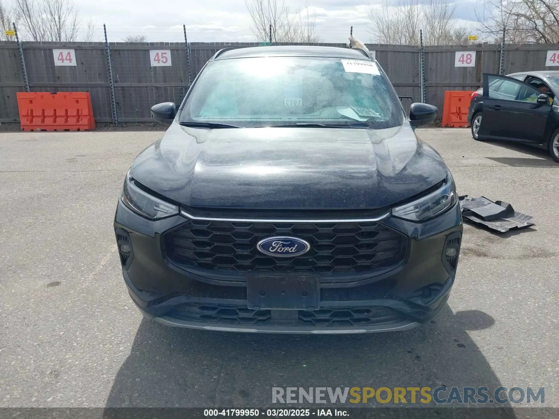 12 fotografías del automóvil dañado 1FMCU9NZ3PUA99506 FORD ESCAPE 2023