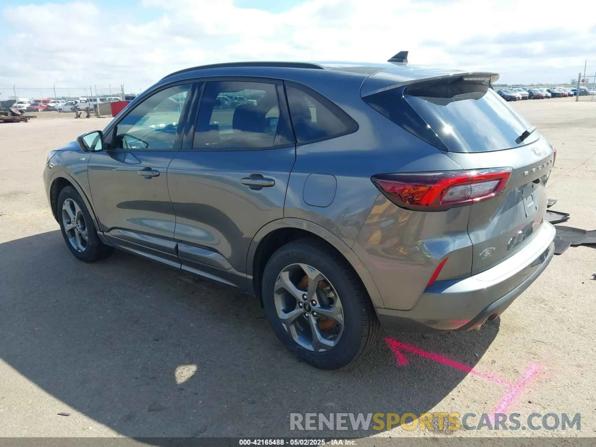 3 fotografías del automóvil dañado 1FMCU9NZ7PUA36182 FORD ESCAPE 2023