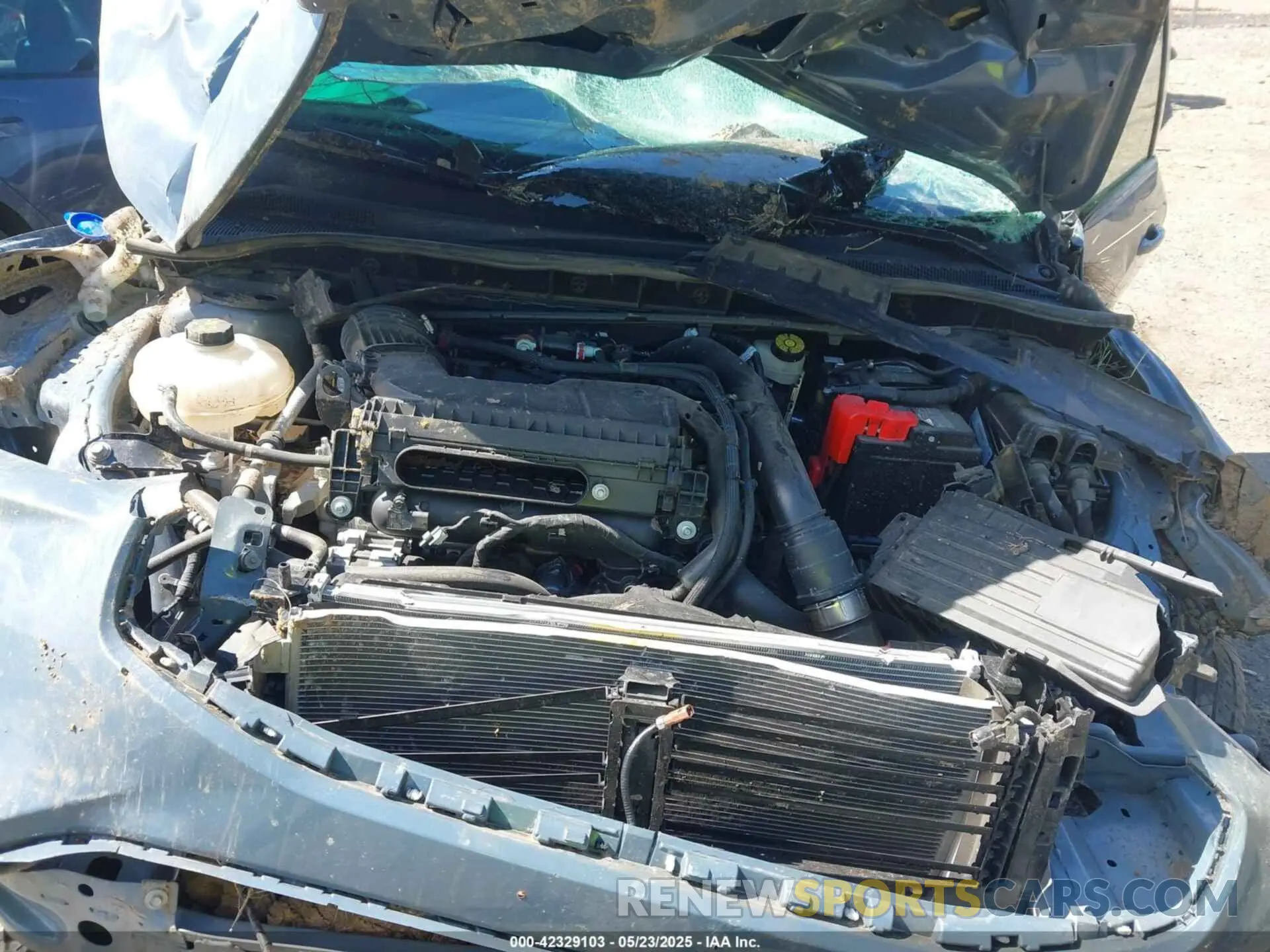 10 fotografías del automóvil dañado 1FMCU9PA1PUB43705 FORD ESCAPE 2023