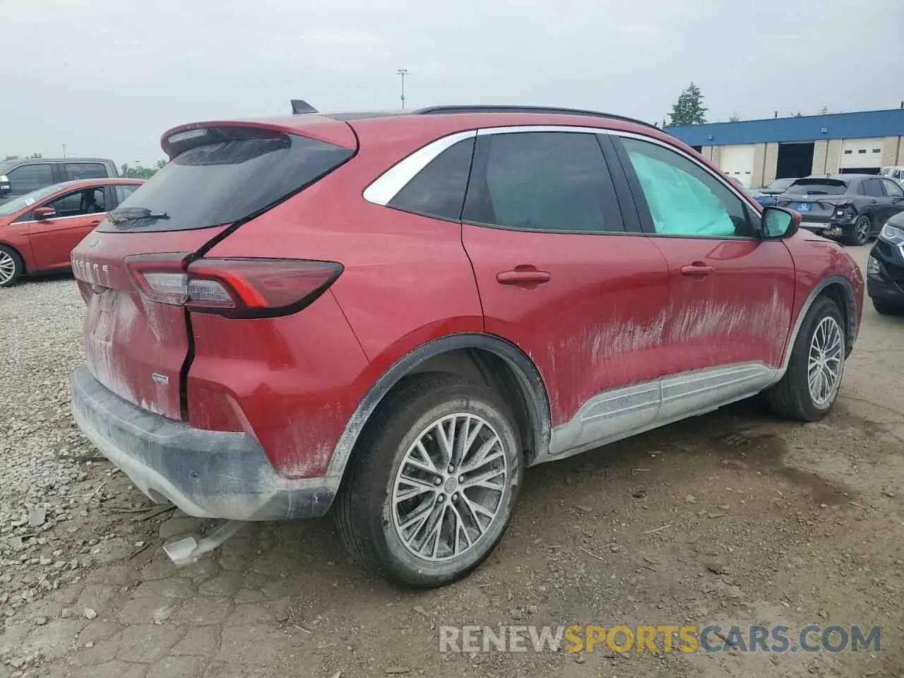 3 fotografías del automóvil dañado 1FMCU0E18RUA50780 FORD ESCAPE 2024