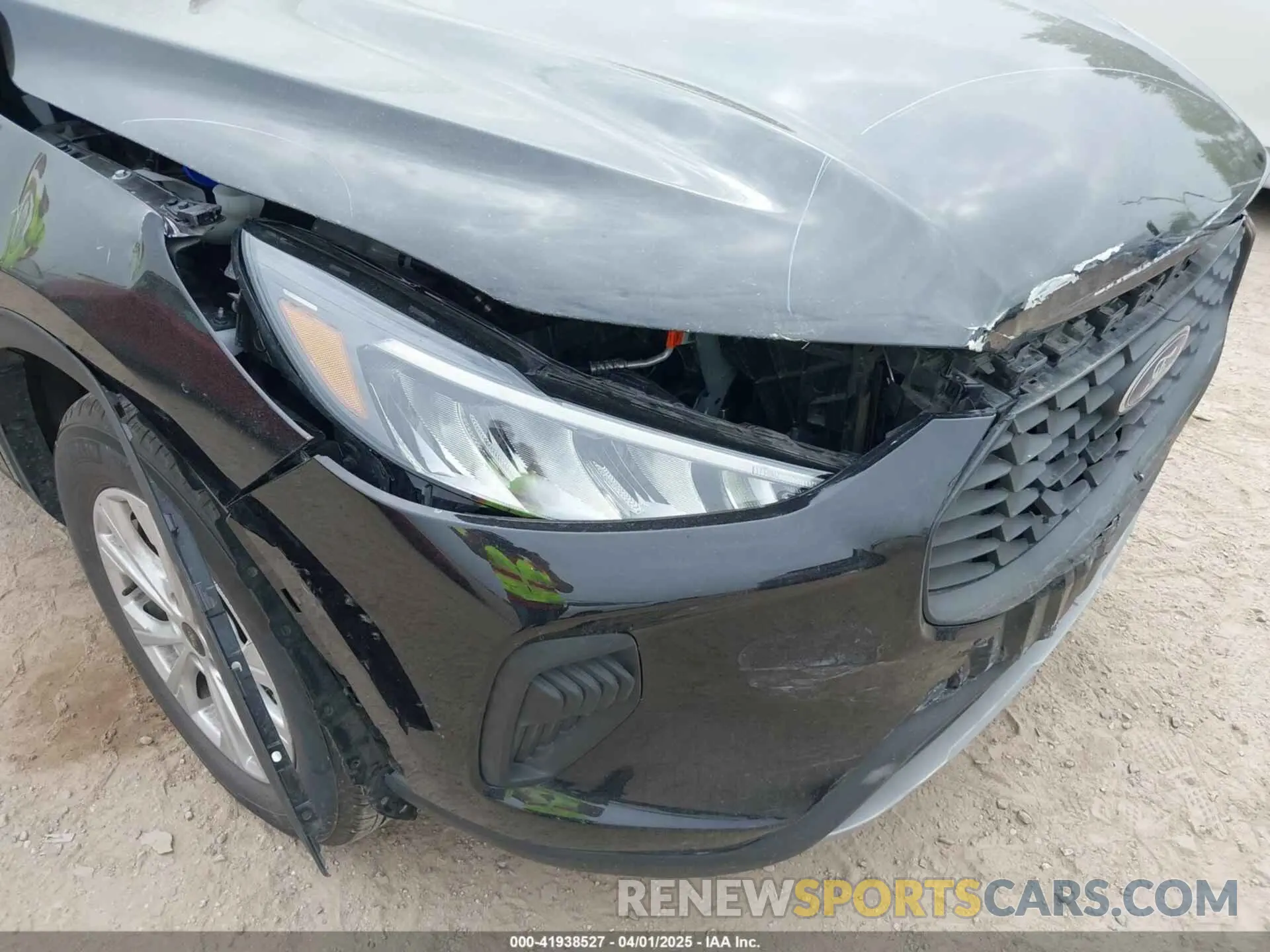 6 fotografías del automóvil dañado 1FMCU0GN0RUA57657 FORD ESCAPE 2024
