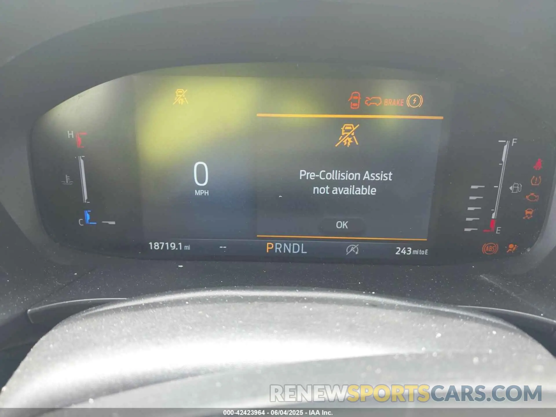15 fotografías del automóvil dañado 1FMCU0GN4RUA36049 FORD ESCAPE 2024