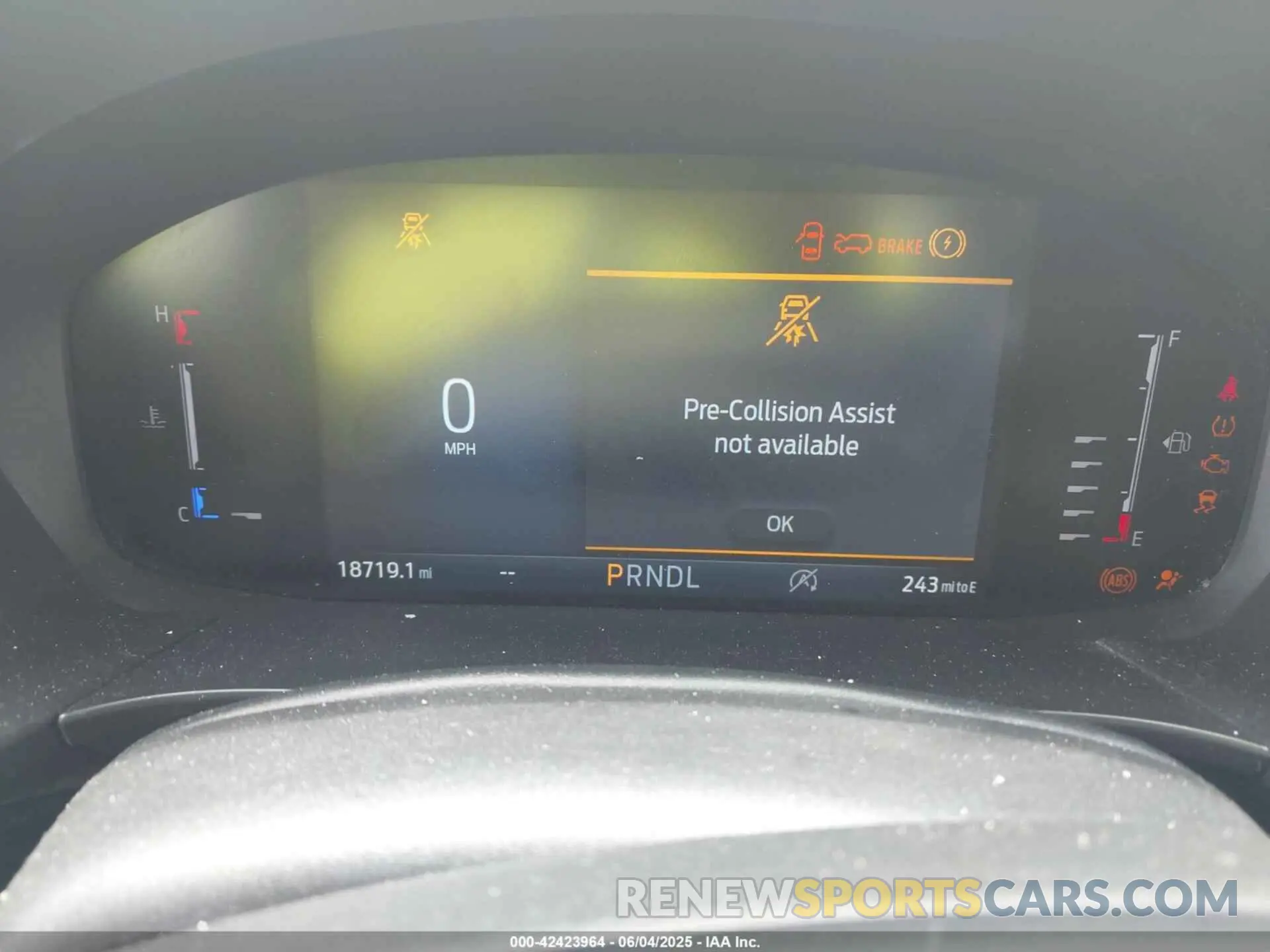 7 fotografías del automóvil dañado 1FMCU0GN4RUA36049 FORD ESCAPE 2024