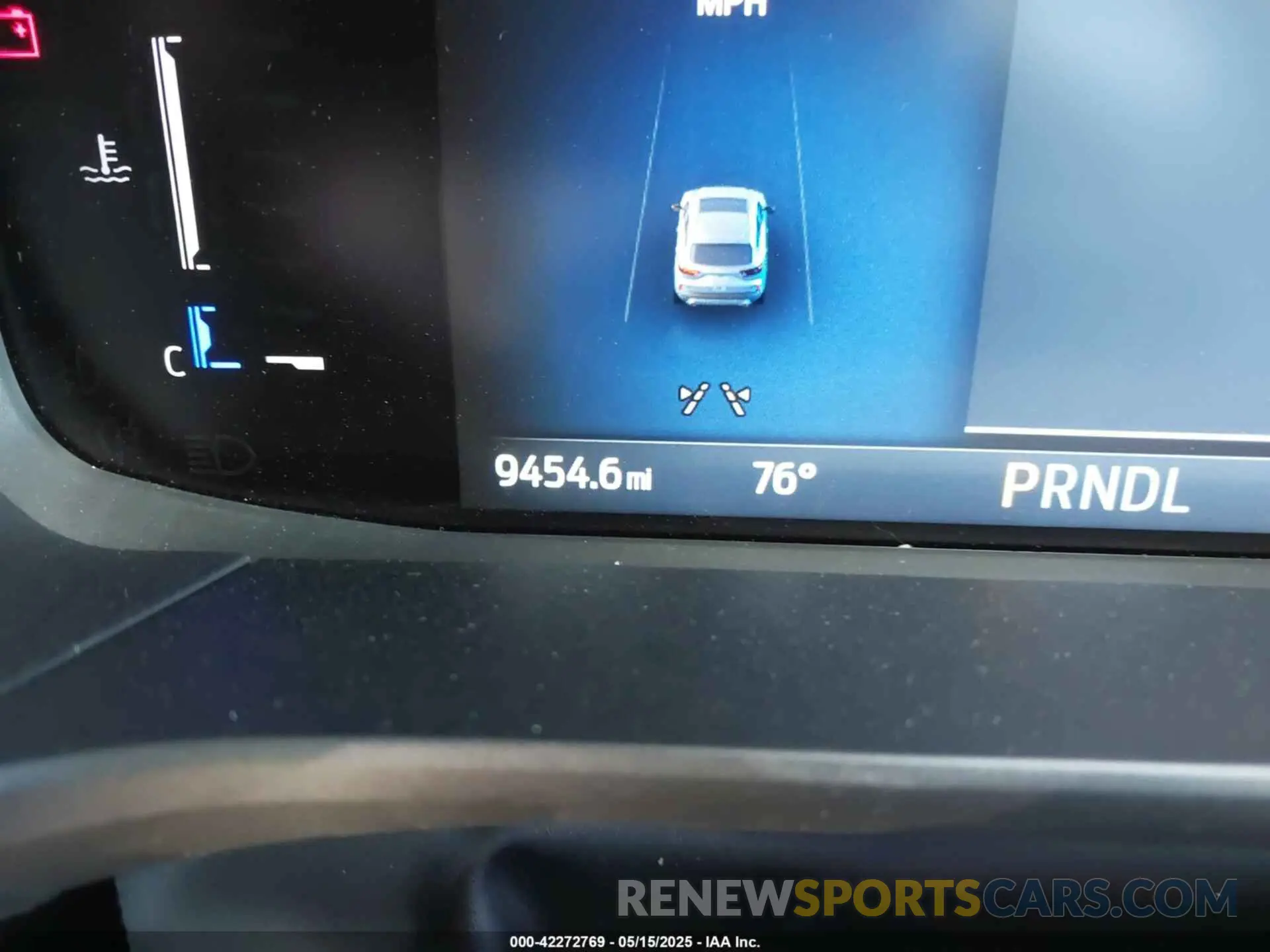 16 fotografías del automóvil dañado 1FMCU0GN4RUA38772 FORD ESCAPE 2024