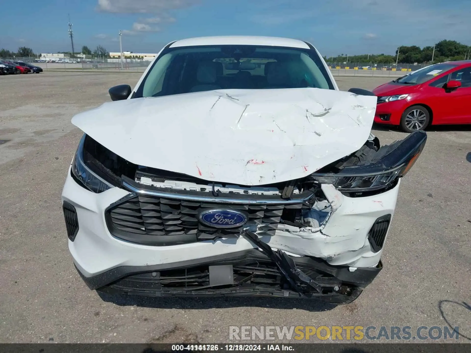 6 fotografías del automóvil dañado 1FMCU0GN5RUA20698 FORD ESCAPE 2024