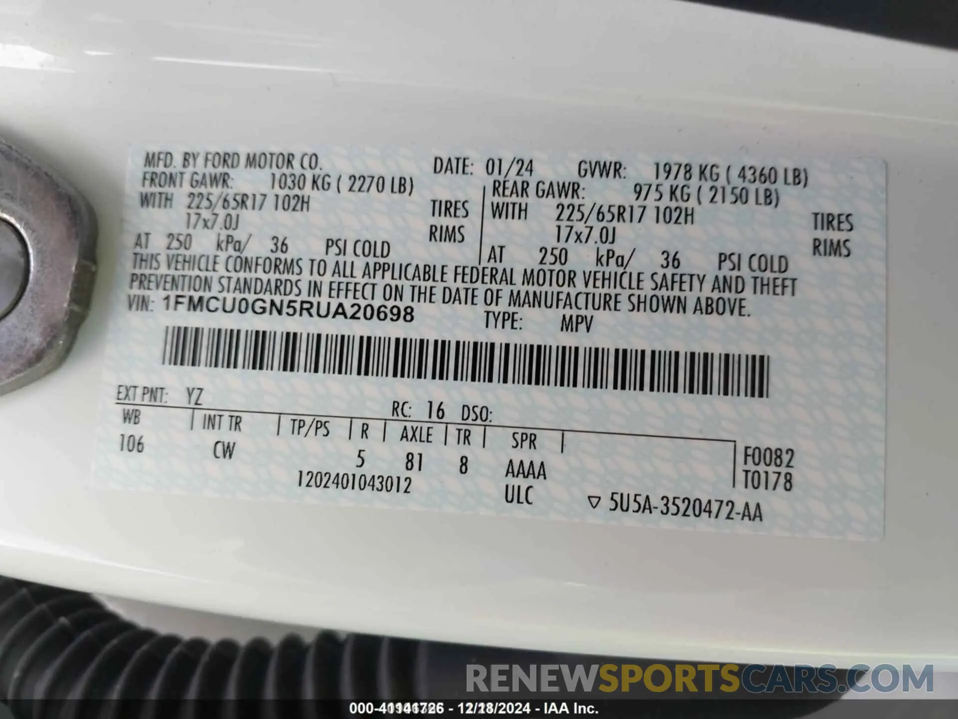 9 fotografías del automóvil dañado 1FMCU0GN5RUA20698 FORD ESCAPE 2024
