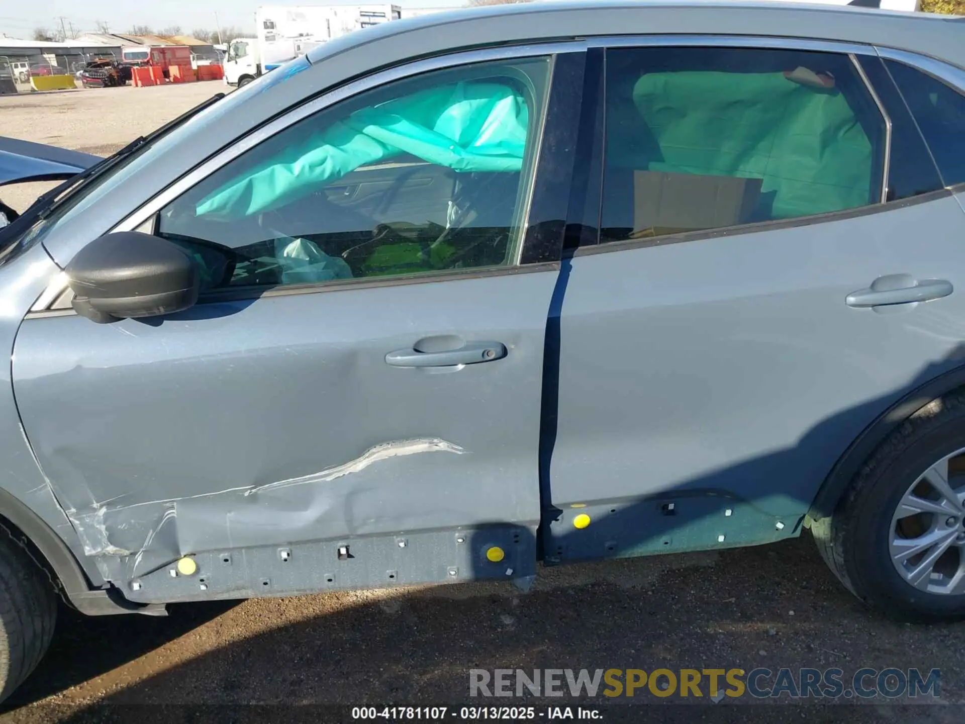 13 fotografías del automóvil dañado 1FMCU0GN8RUA12725 FORD ESCAPE 2024