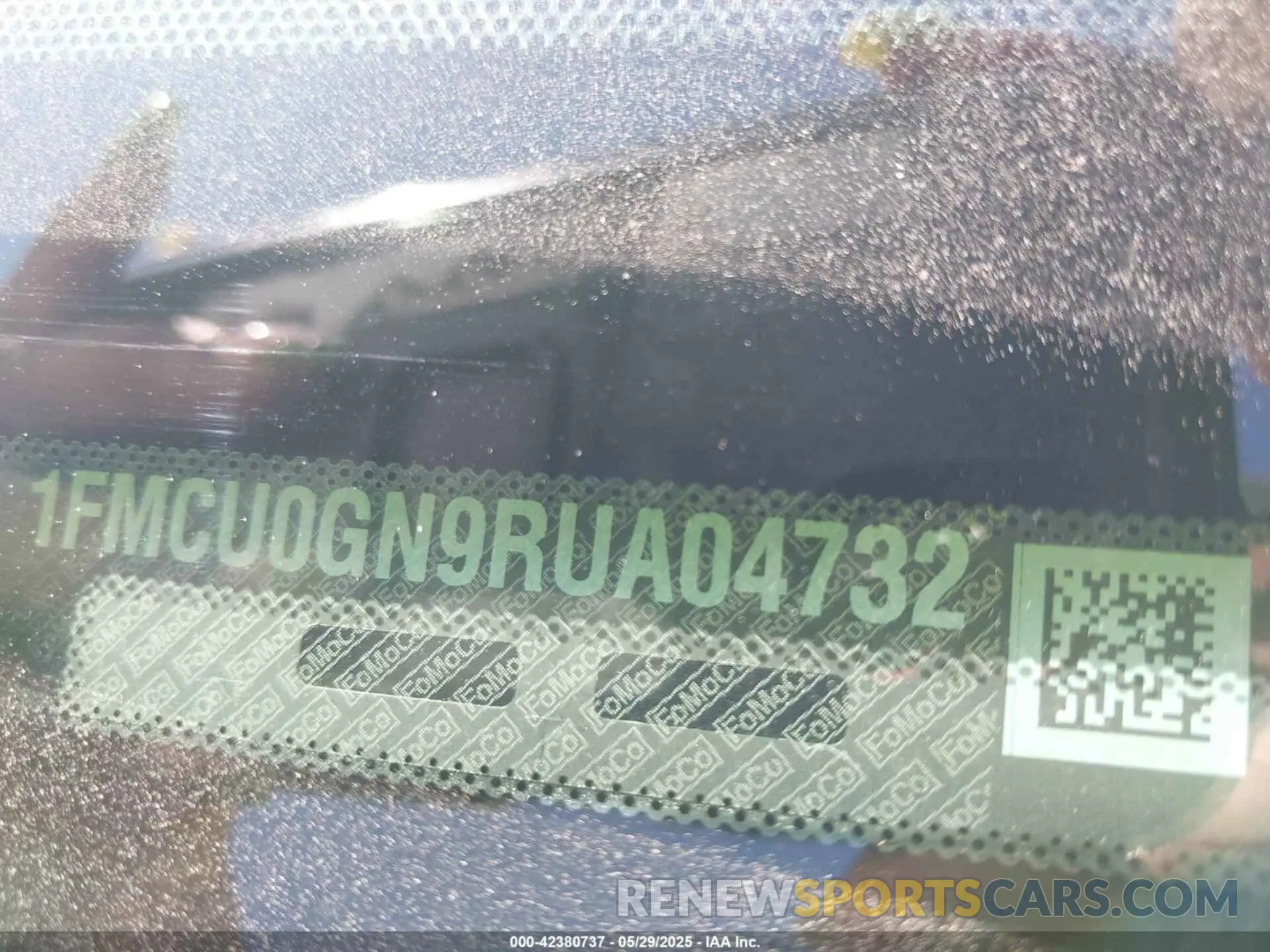 9 fotografías del automóvil dañado 1FMCU0GN9RUA04732 FORD ESCAPE 2024