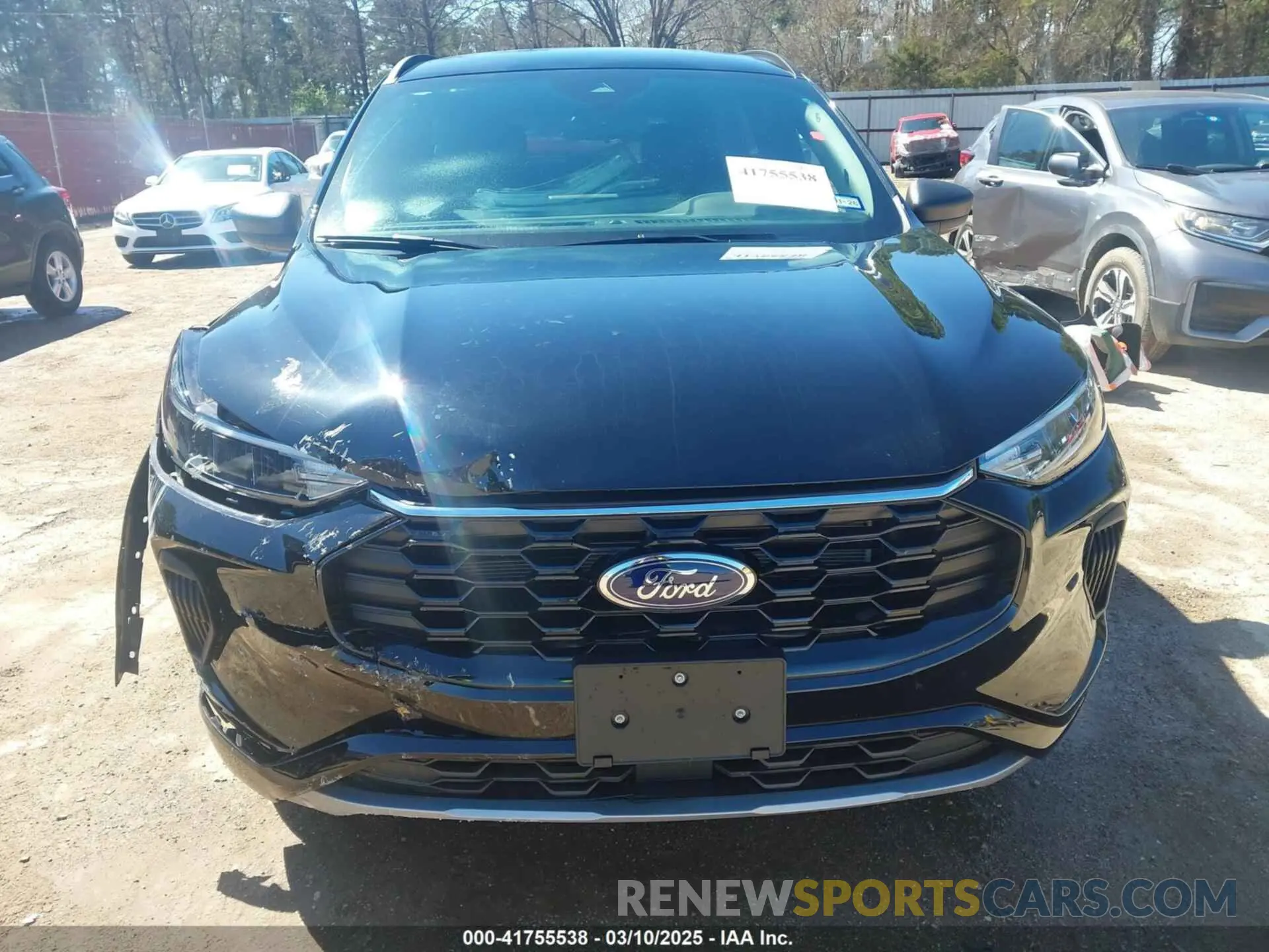 12 fotografías del automóvil dañado 1FMCU0MN0RUA04543 FORD ESCAPE 2024