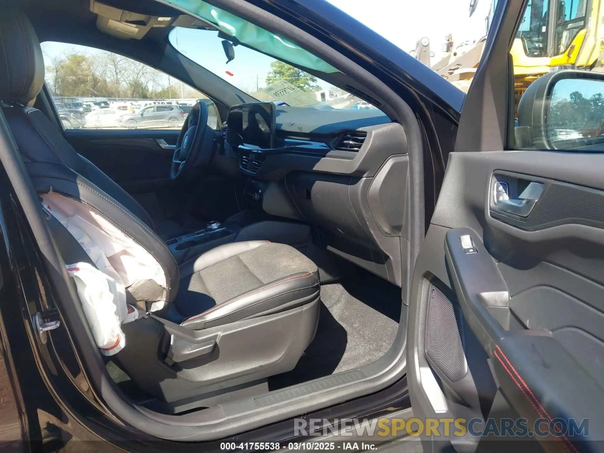 5 fotografías del automóvil dañado 1FMCU0MN0RUA04543 FORD ESCAPE 2024