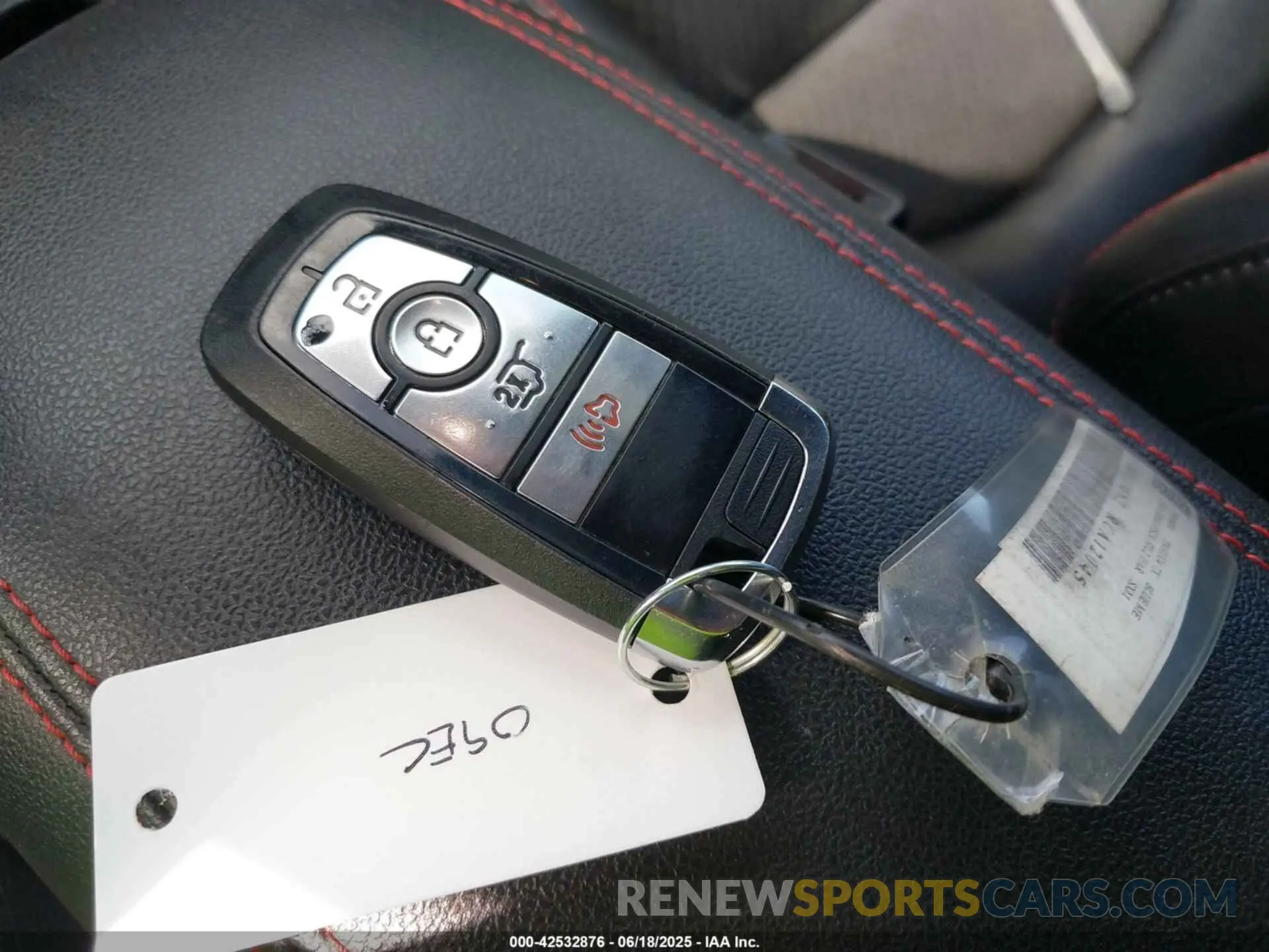 11 fotografías del automóvil dañado 1FMCU0MN2RUA12045 FORD ESCAPE 2024