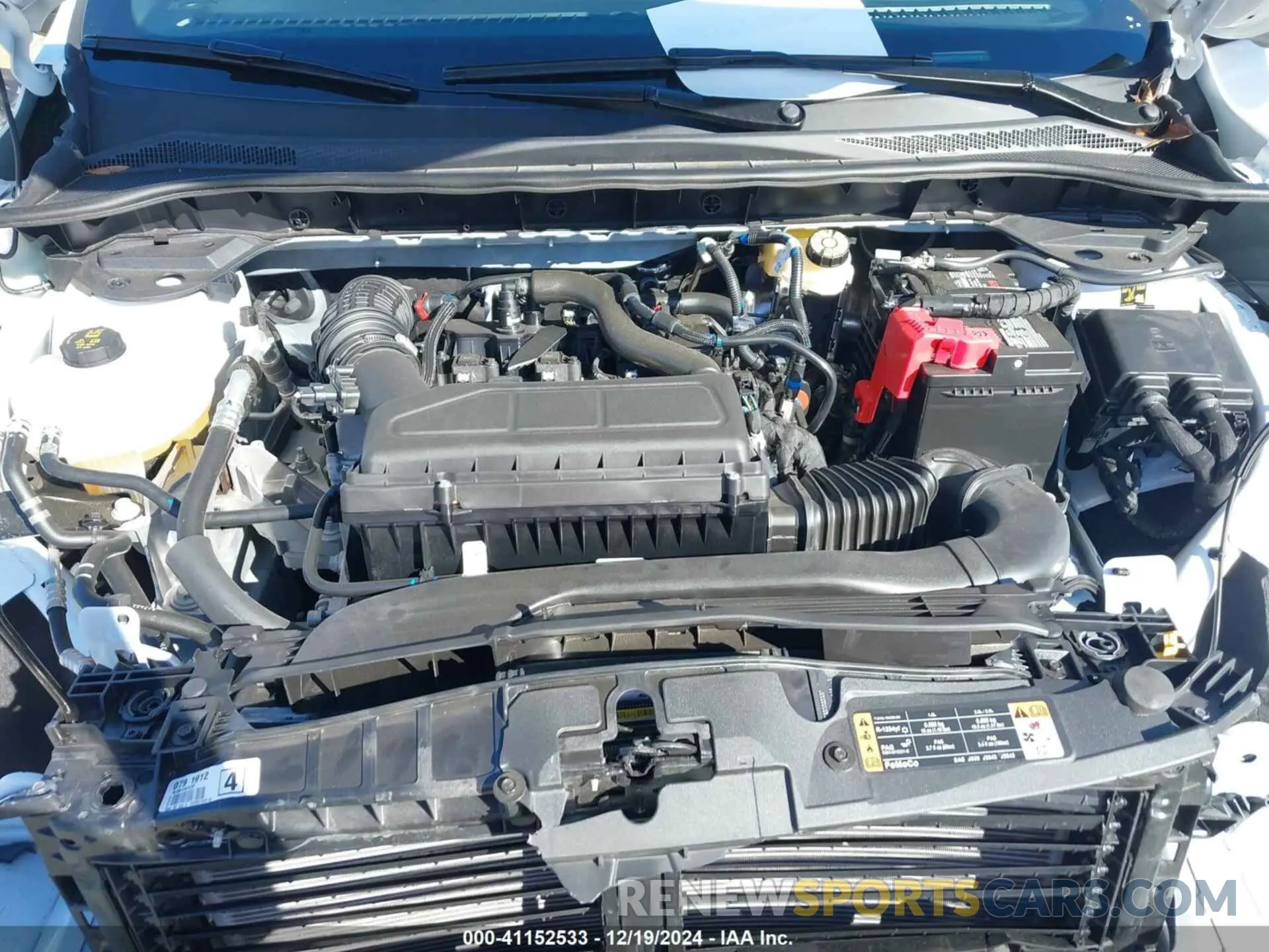 10 fotografías del automóvil dañado 1FMCU0MN3RUA63585 FORD ESCAPE 2024