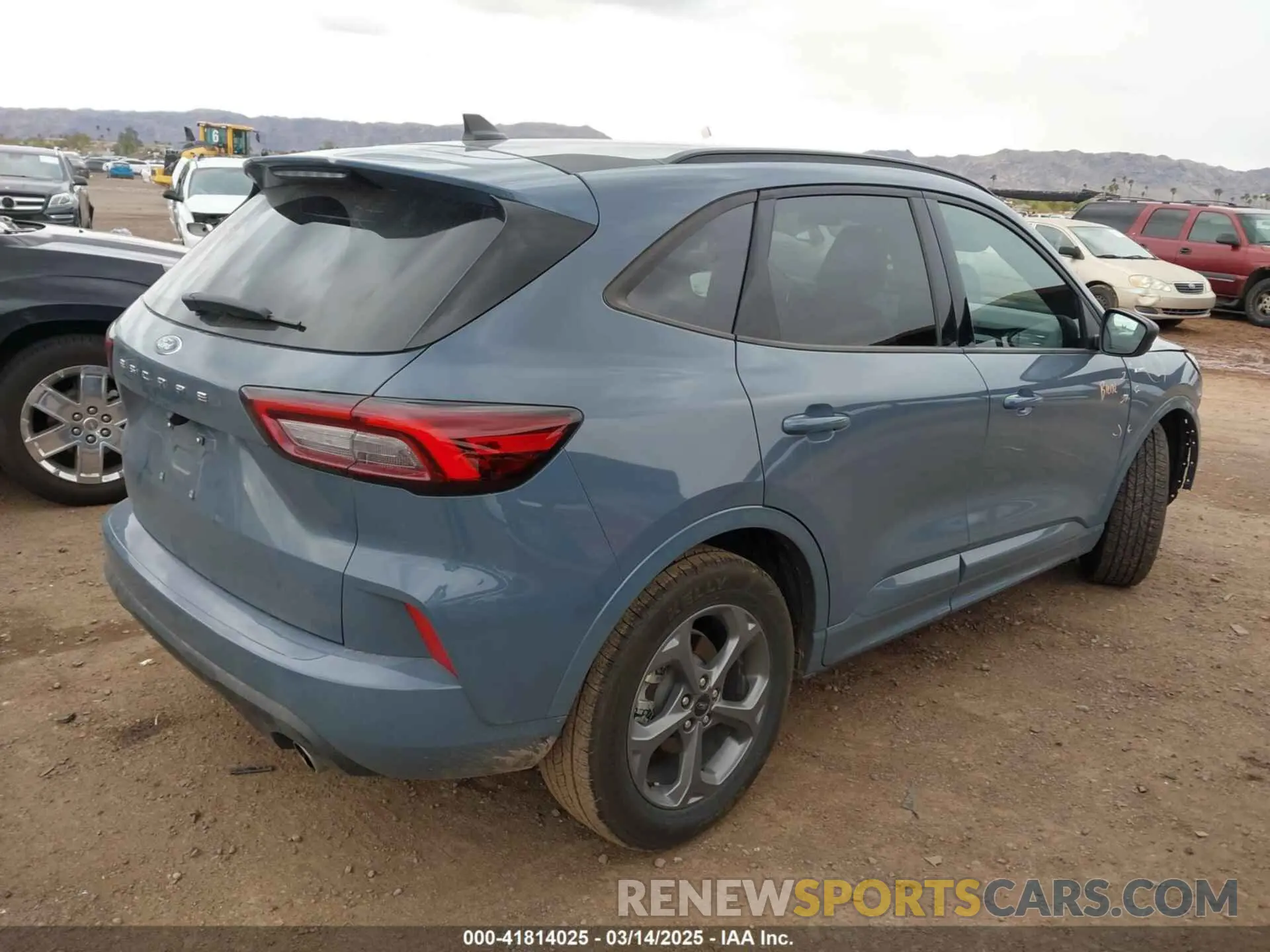 4 fotografías del automóvil dañado 1FMCU0MN6RUA12808 FORD ESCAPE 2024