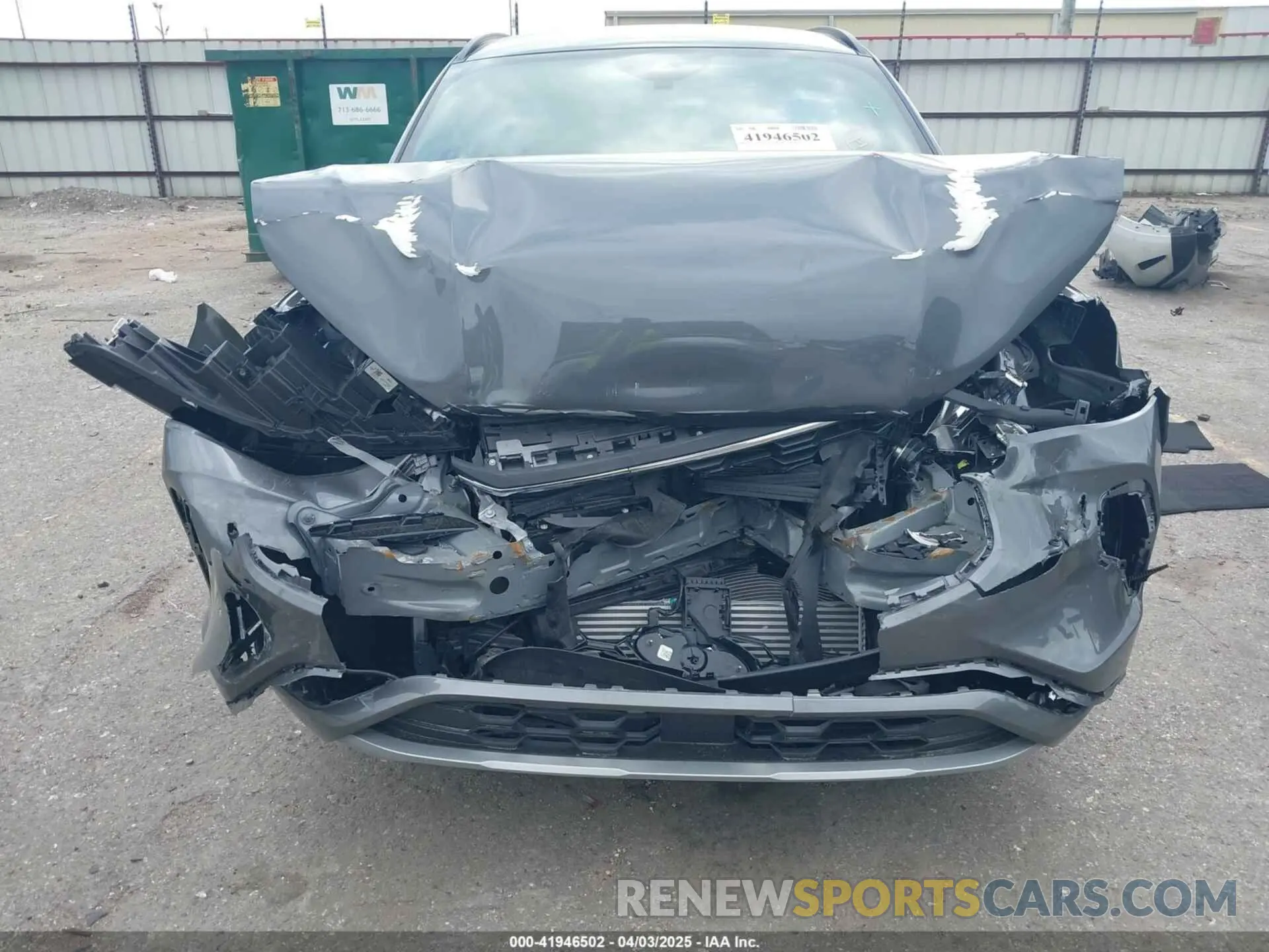 12 fotografías del automóvil dañado 1FMCU0MN9RUB43053 FORD ESCAPE 2024