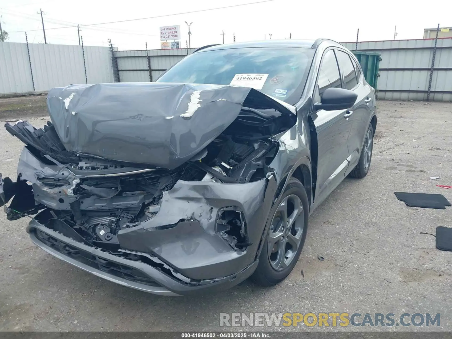 2 fotografías del automóvil dañado 1FMCU0MN9RUB43053 FORD ESCAPE 2024