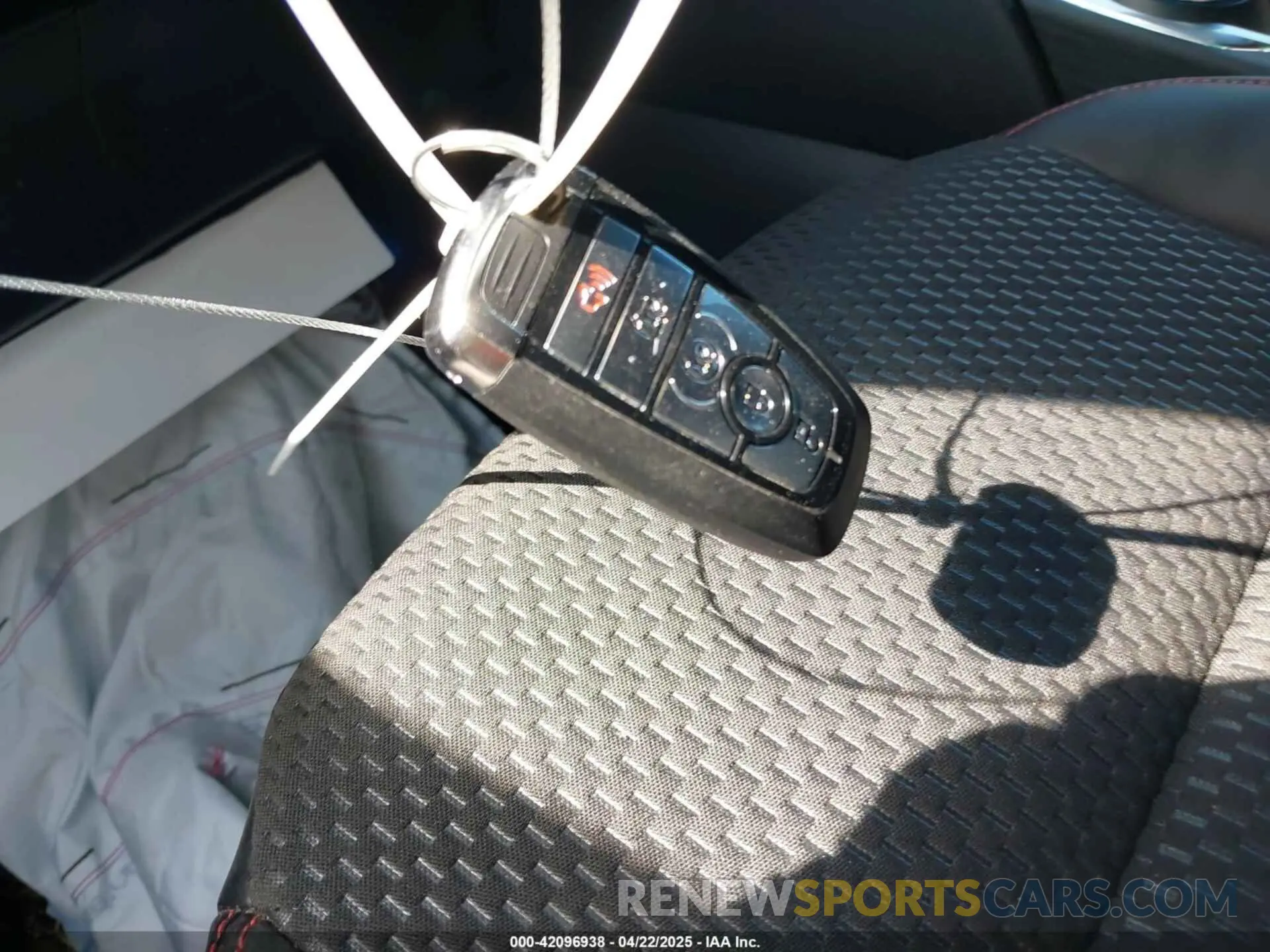 11 fotografías del automóvil dañado 1FMCU0MNXRUB51274 FORD ESCAPE 2024