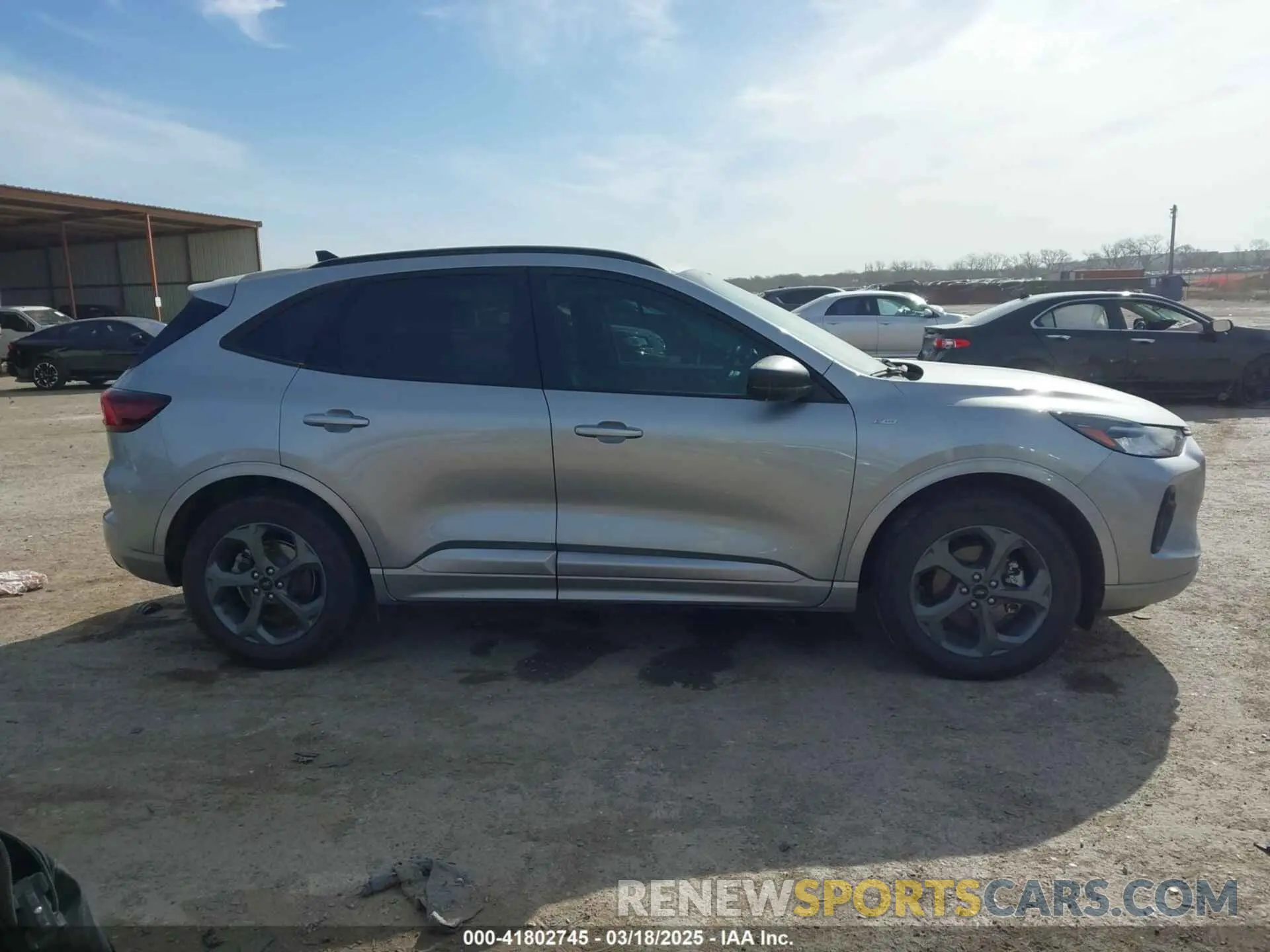 13 fotografías del automóvil dañado 1FMCU0MNXRUB57821 FORD ESCAPE 2024