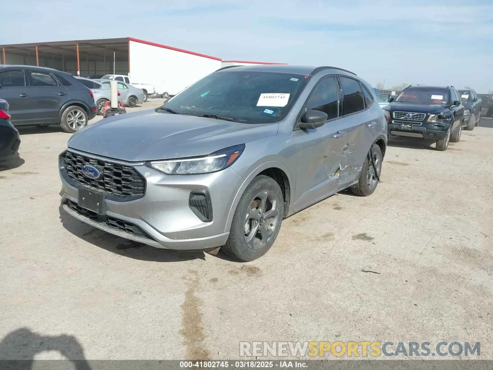 2 fotografías del automóvil dañado 1FMCU0MNXRUB57821 FORD ESCAPE 2024