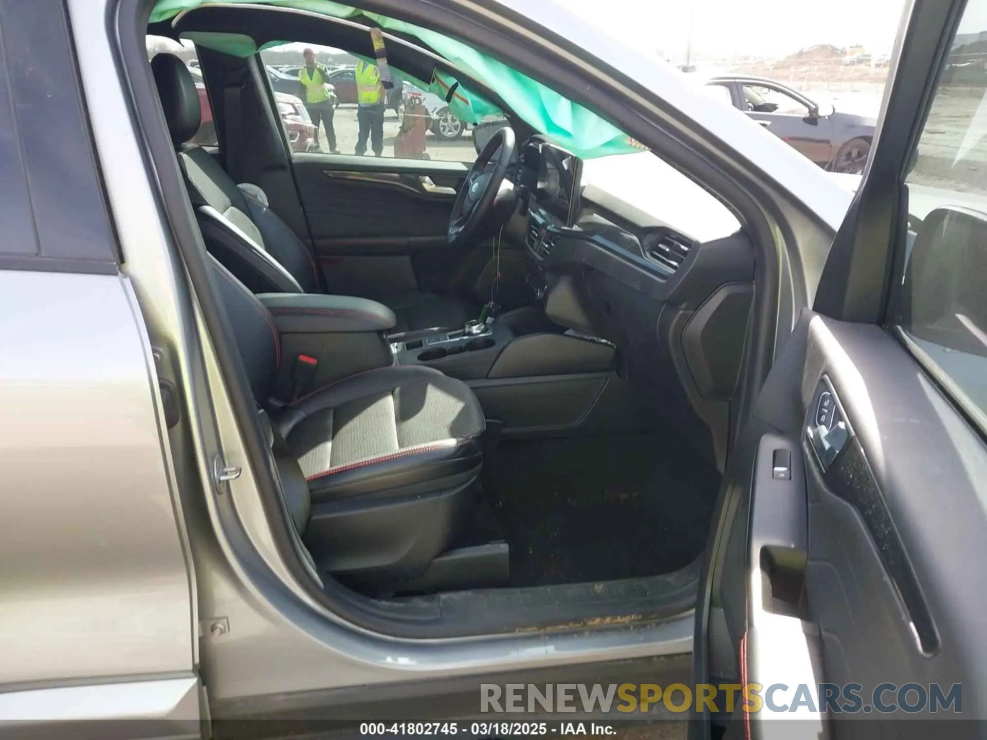 5 fotografías del automóvil dañado 1FMCU0MNXRUB57821 FORD ESCAPE 2024