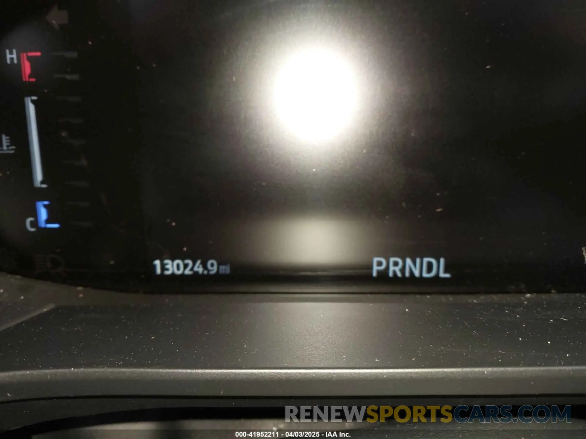 15 fotografías del automóvil dañado 1FMCU0MZ3RUA57188 FORD ESCAPE 2024