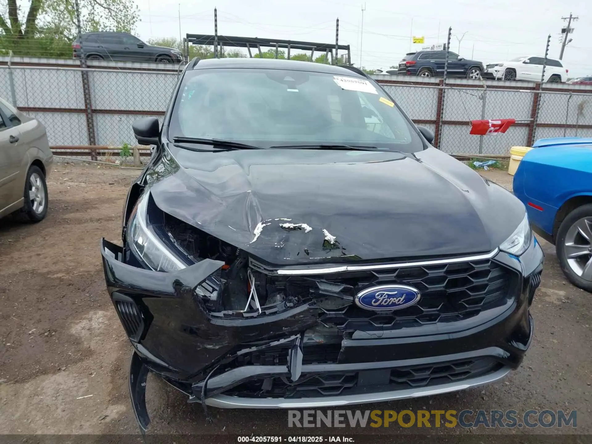 12 fotografías del automóvil dañado 1FMCU0MZ4RUB09654 FORD ESCAPE 2024