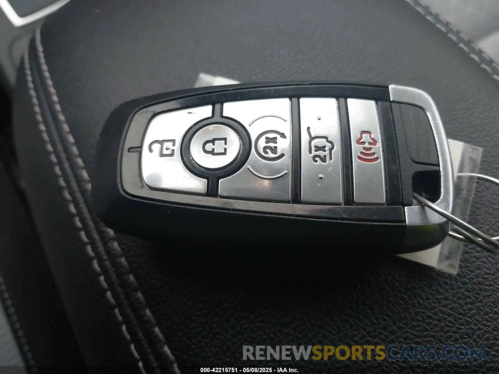 11 fotografías del automóvil dañado 1FMCU9GN3RUA56040 FORD ESCAPE 2024