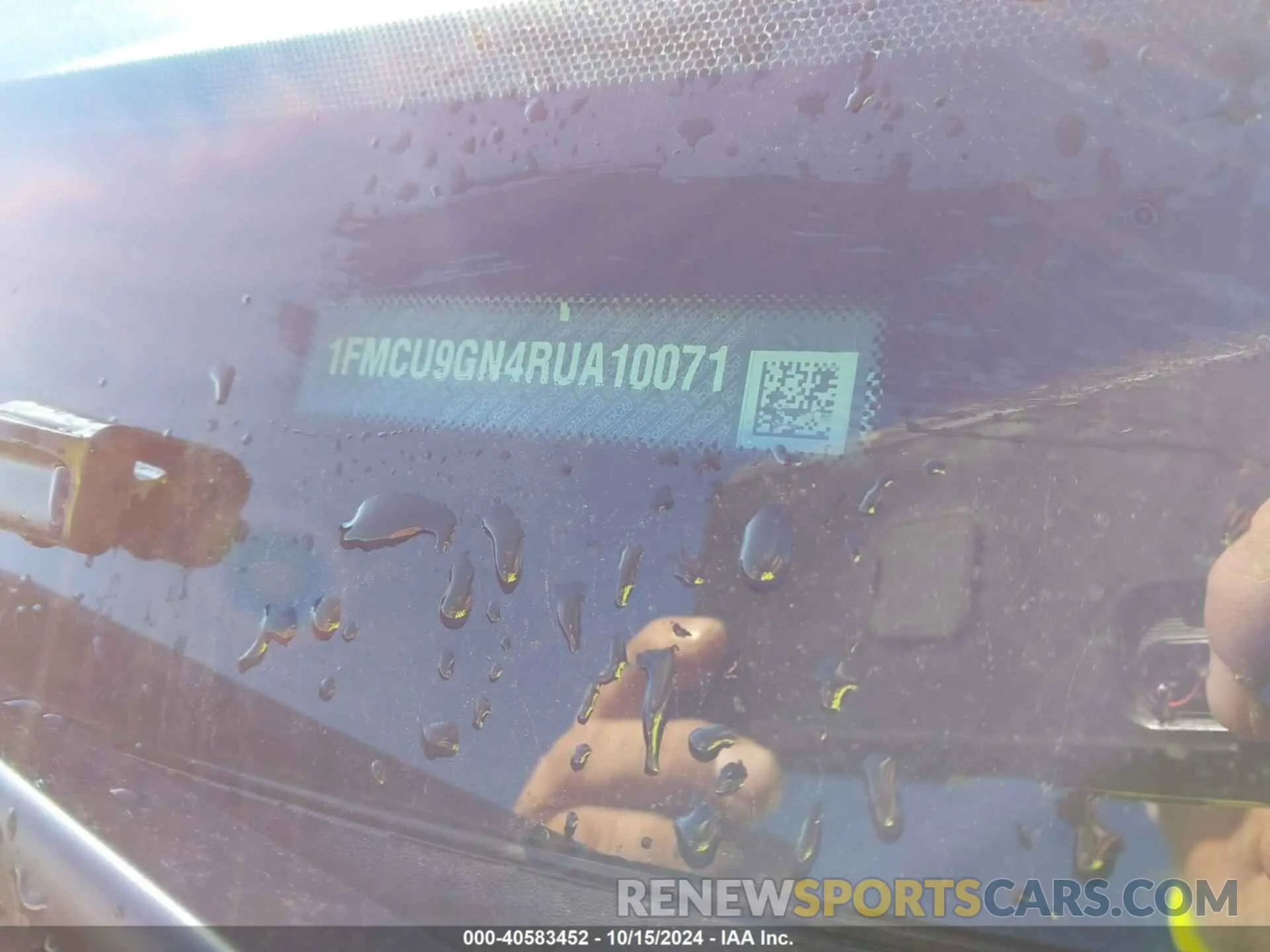 9 fotografías del automóvil dañado 1FMCU9GN4RUA10071 FORD ESCAPE 2024