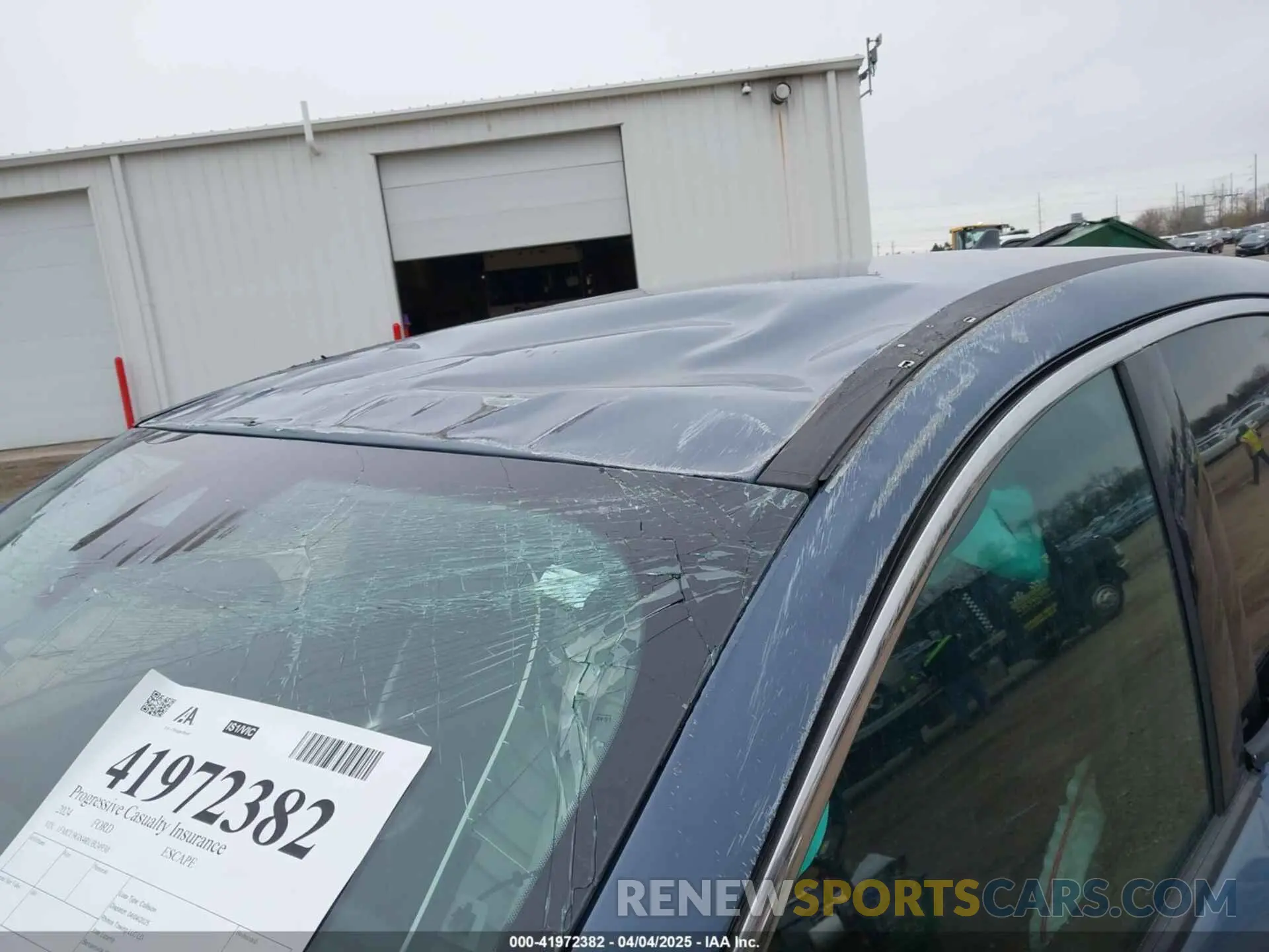 6 fotografías del automóvil dañado 1FMCU9GN4RUB24930 FORD ESCAPE 2024
