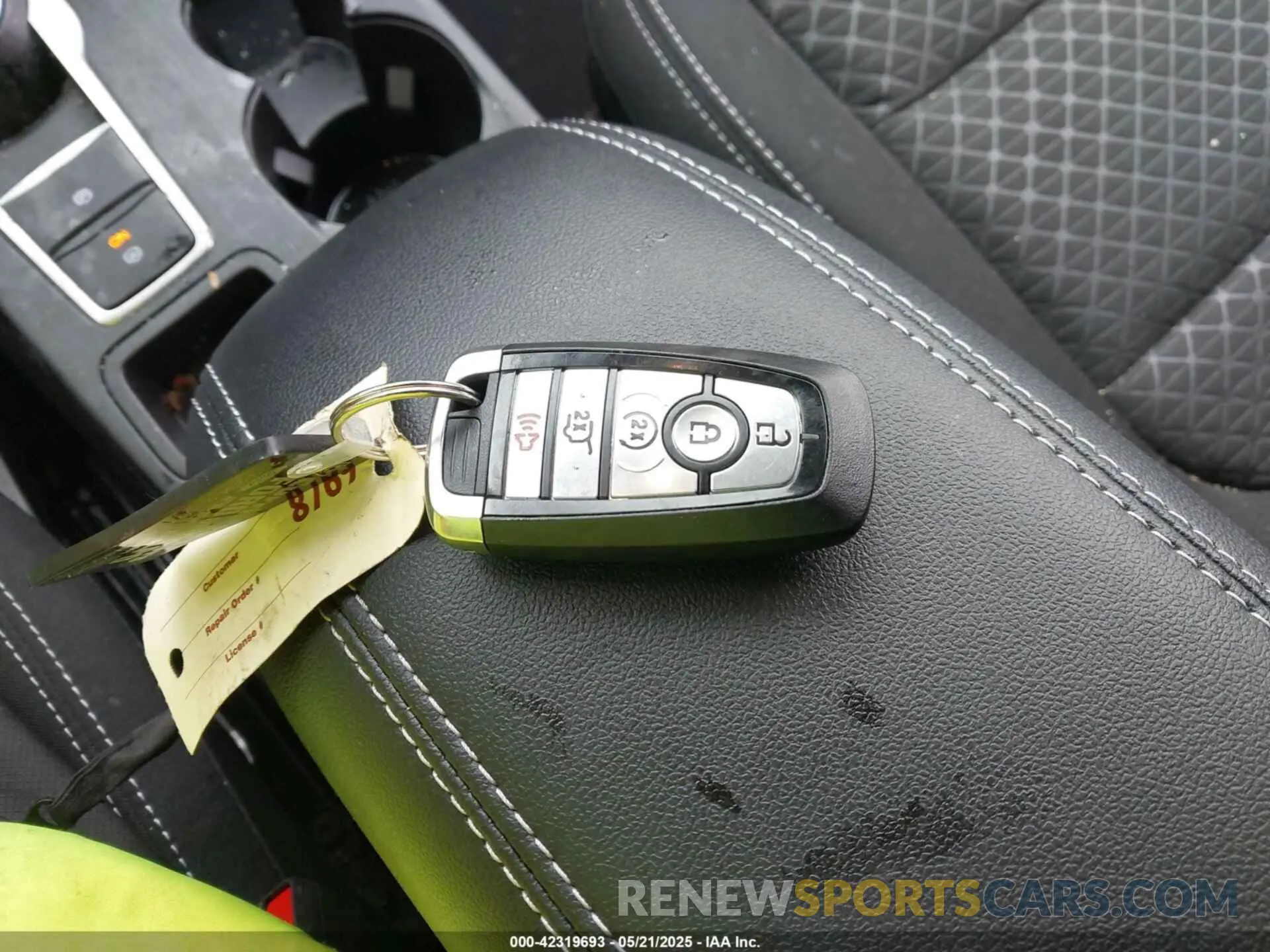 11 fotografías del automóvil dañado 1FMCU9GN5RUB14794 FORD ESCAPE 2024