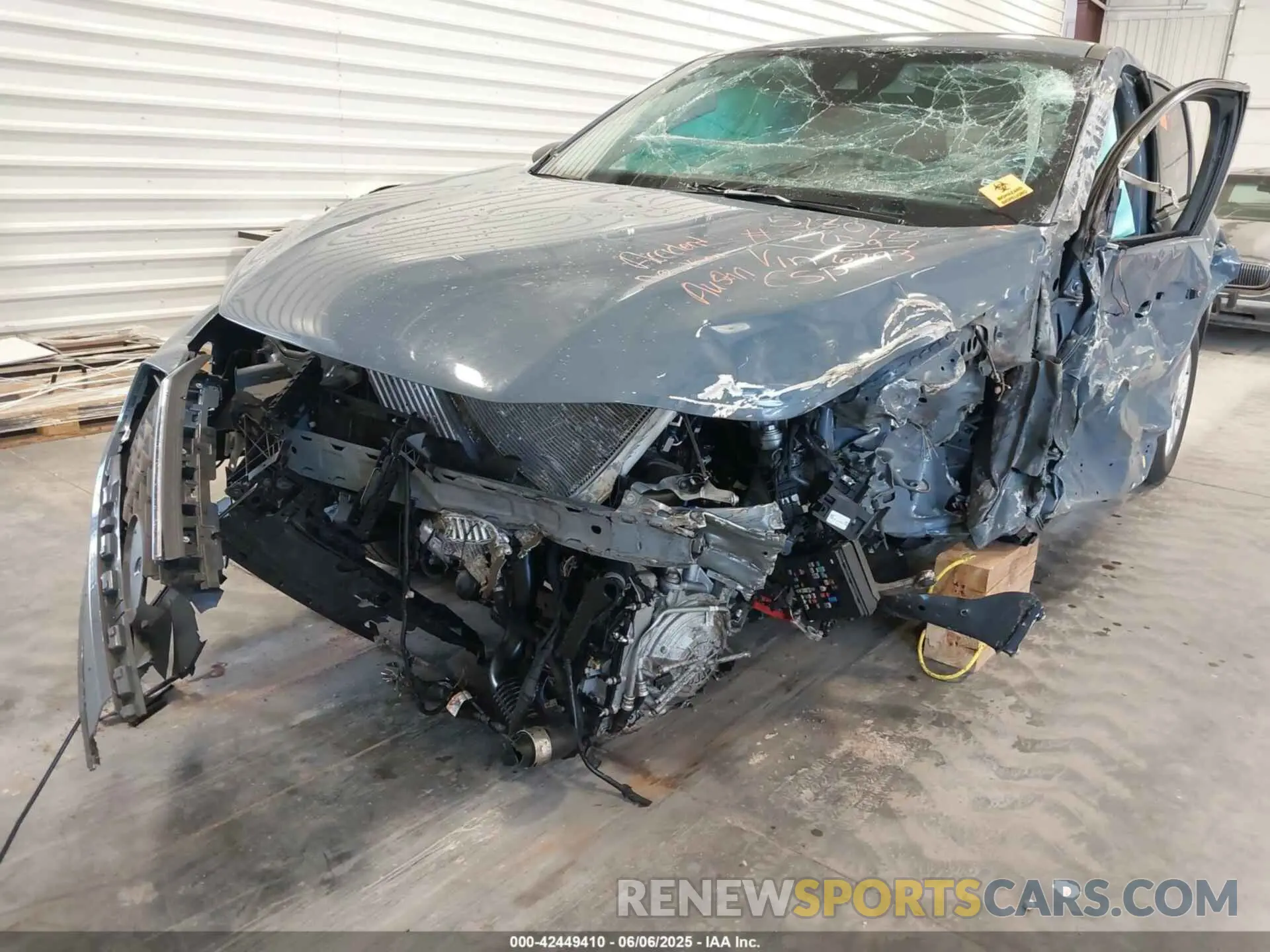 6 fotografías del automóvil dañado 1FMCU9GN6RUA86293 FORD ESCAPE 2024