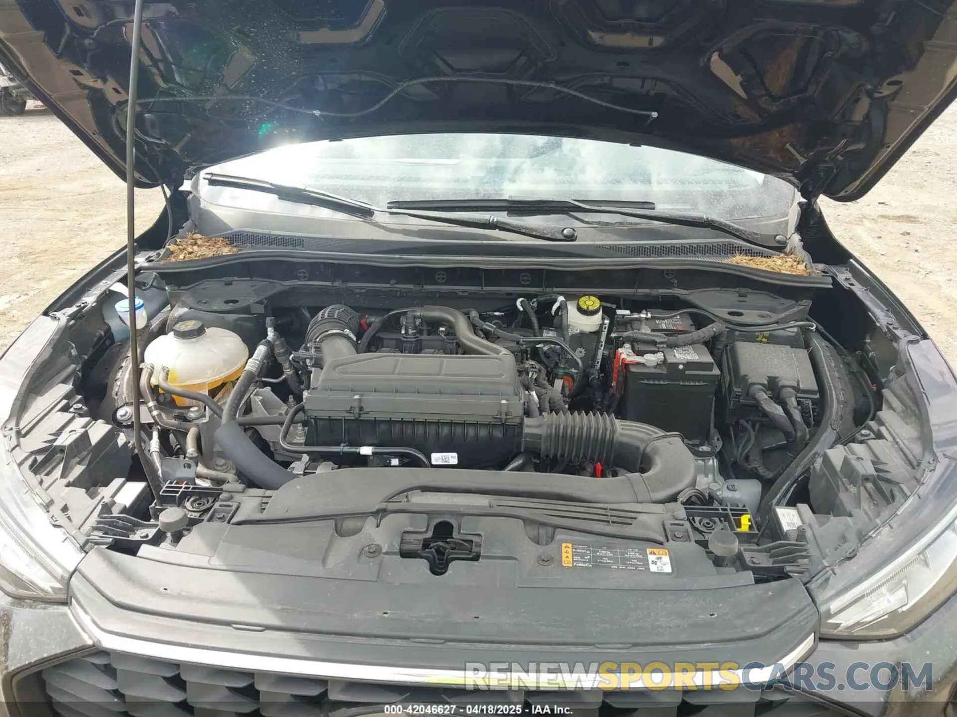 10 fotografías del automóvil dañado 1FMCU9GN8RUA09134 FORD ESCAPE 2024